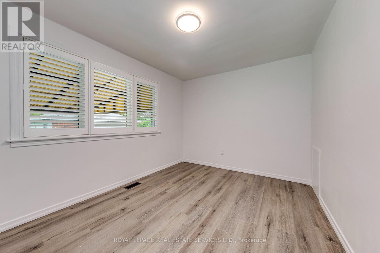 












UPPER - 191 NASH ROAD N

,
Hamilton,




Ontario
L8H2P8

