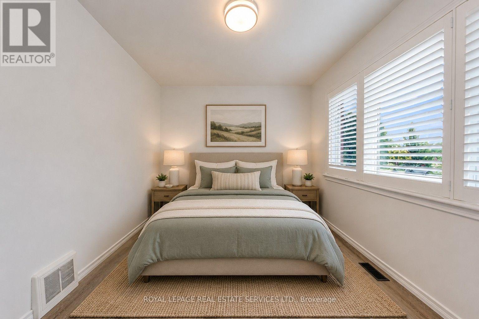 












UPPER - 191 NASH ROAD N

,
Hamilton,




Ontario
L8H2P8

