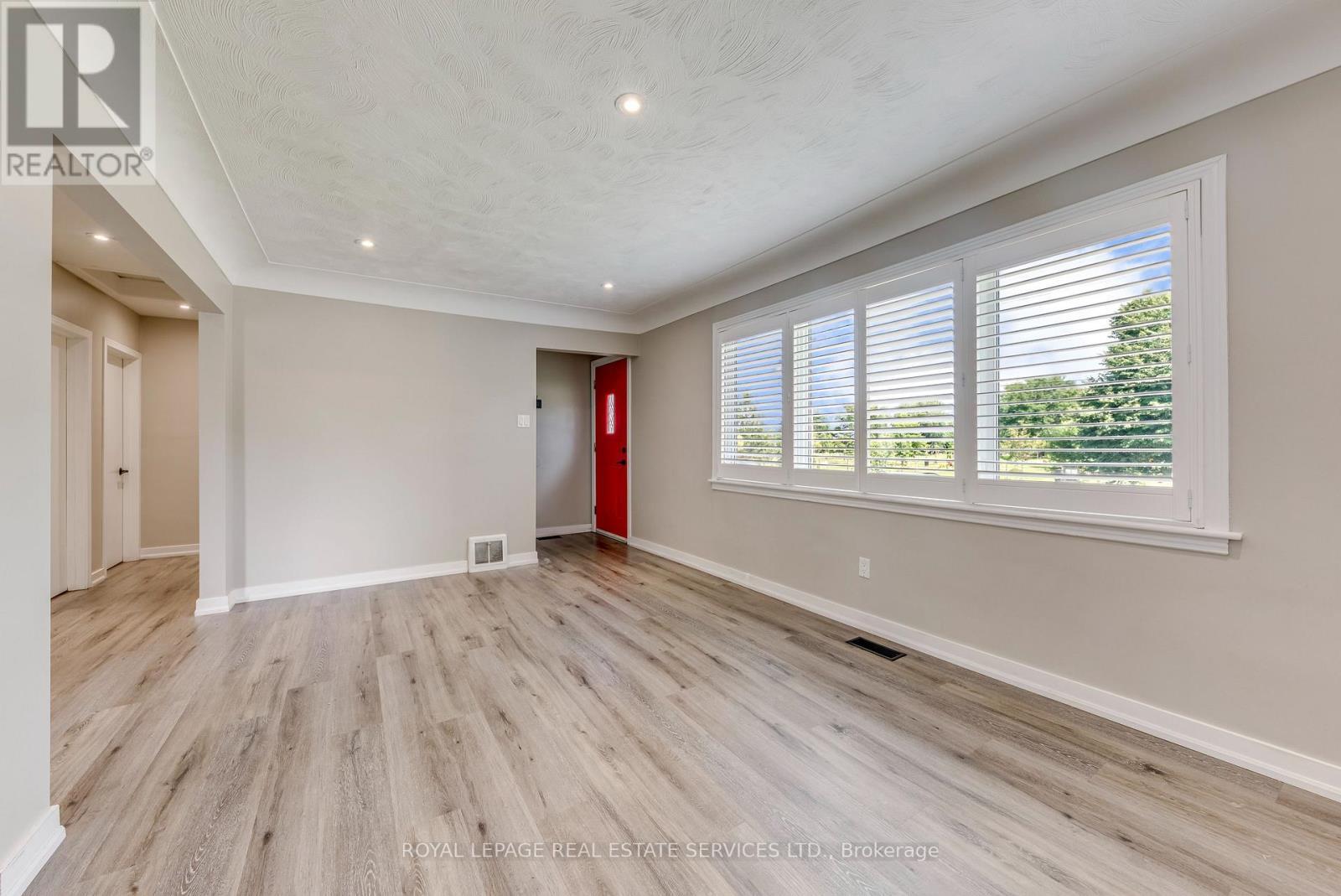 












UPPER - 191 NASH ROAD N

,
Hamilton,




Ontario
L8H2P8

