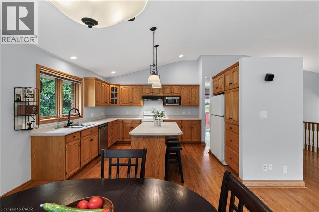 












1370 WINDHAM 11 Road

,
Lynnville,




Ontario
N0E2A0

