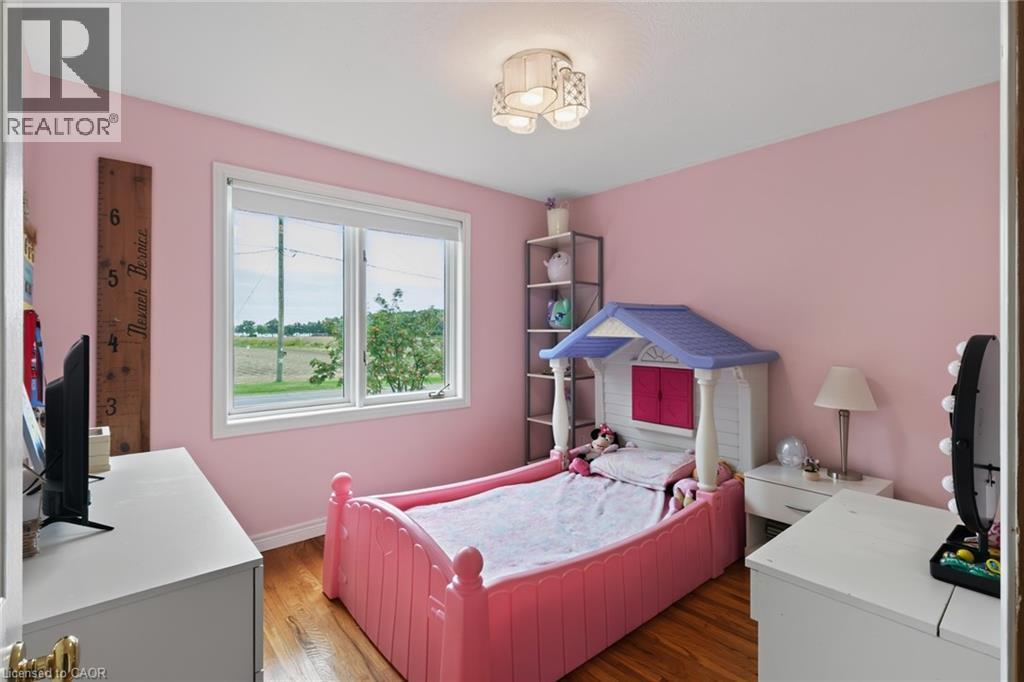 












1370 WINDHAM 11 Road

,
Lynnville,




Ontario
N0E2A0

