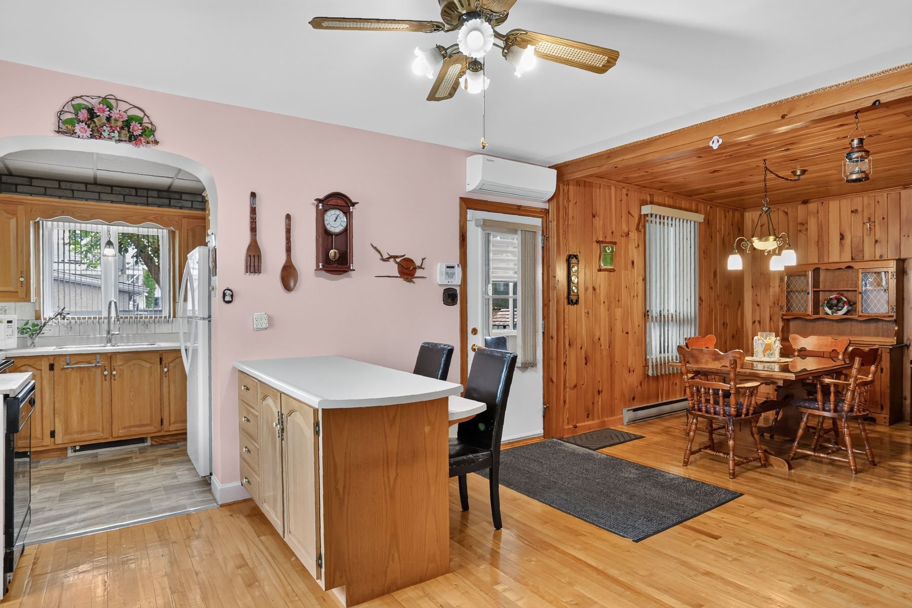 









535

 - 537


112e Rue

,
Shawinigan,




QC
G9P2V7


