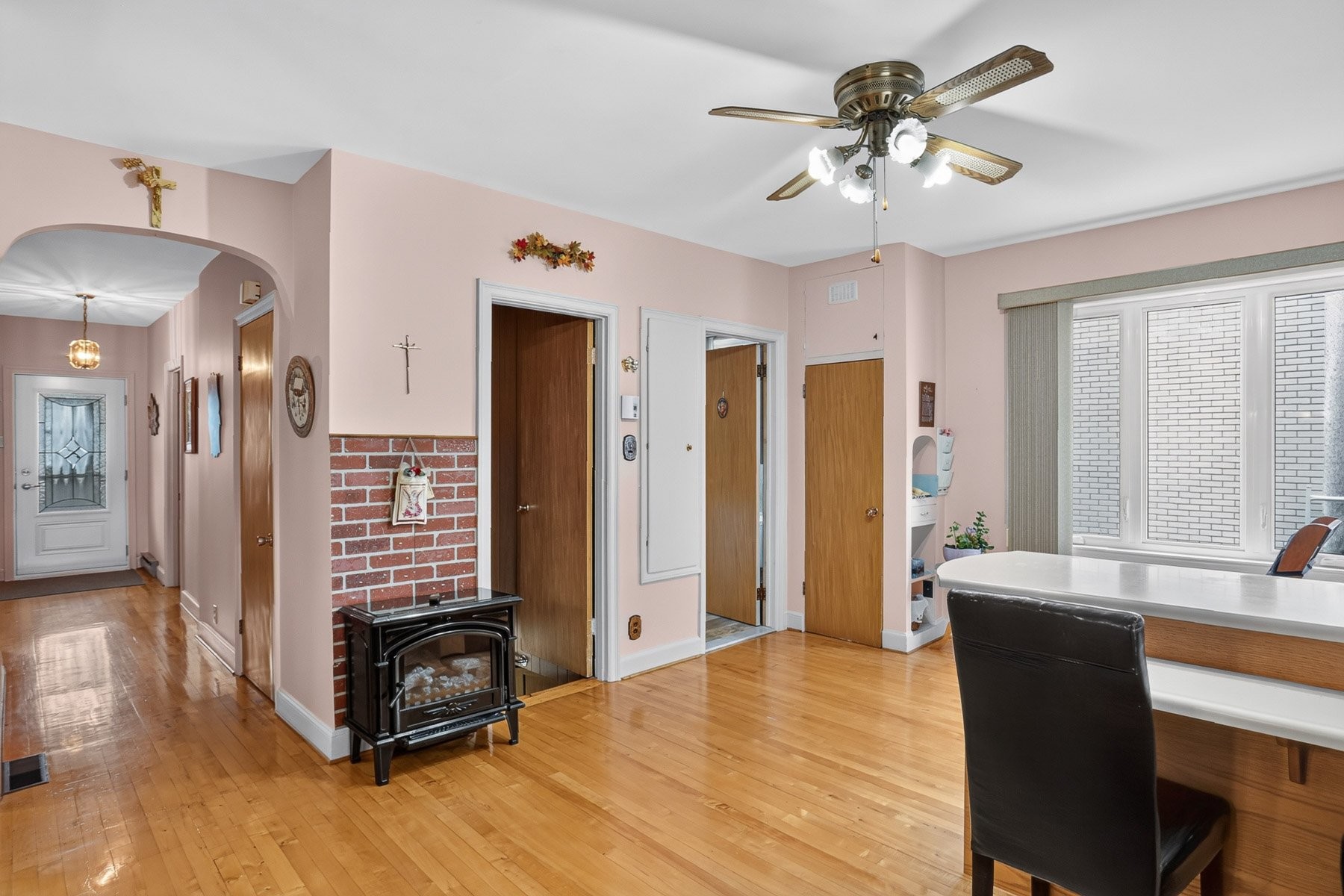 









535

 - 537


112e Rue

,
Shawinigan,




QC
G9P2V7


