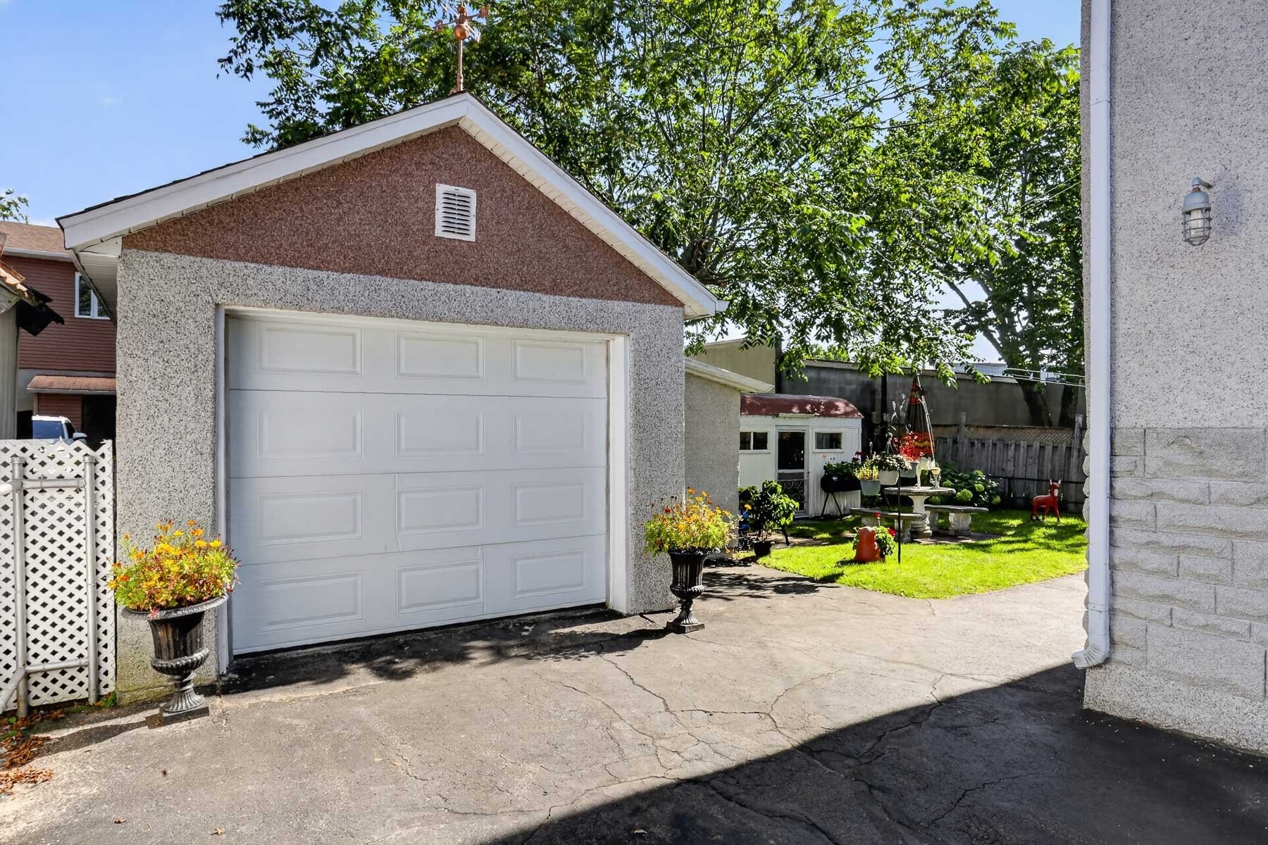 









535

 - 537


112e Rue

,
Shawinigan,




QC
G9P2V7

