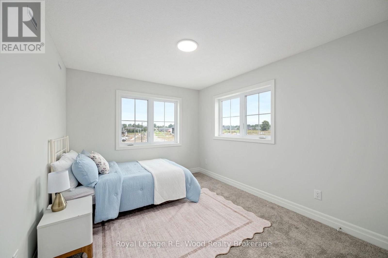 












7 HOYLAKE ROAD

,
St. Thomas,




Ontario
N5R0R9

