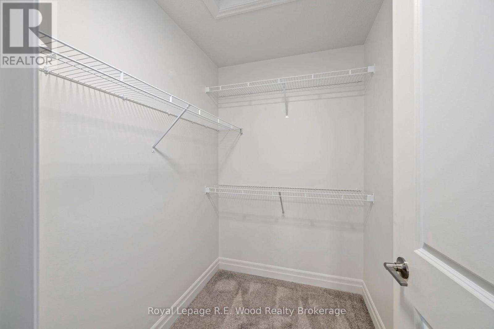 












7 HOYLAKE ROAD

,
St. Thomas,




Ontario
N5R0R9

