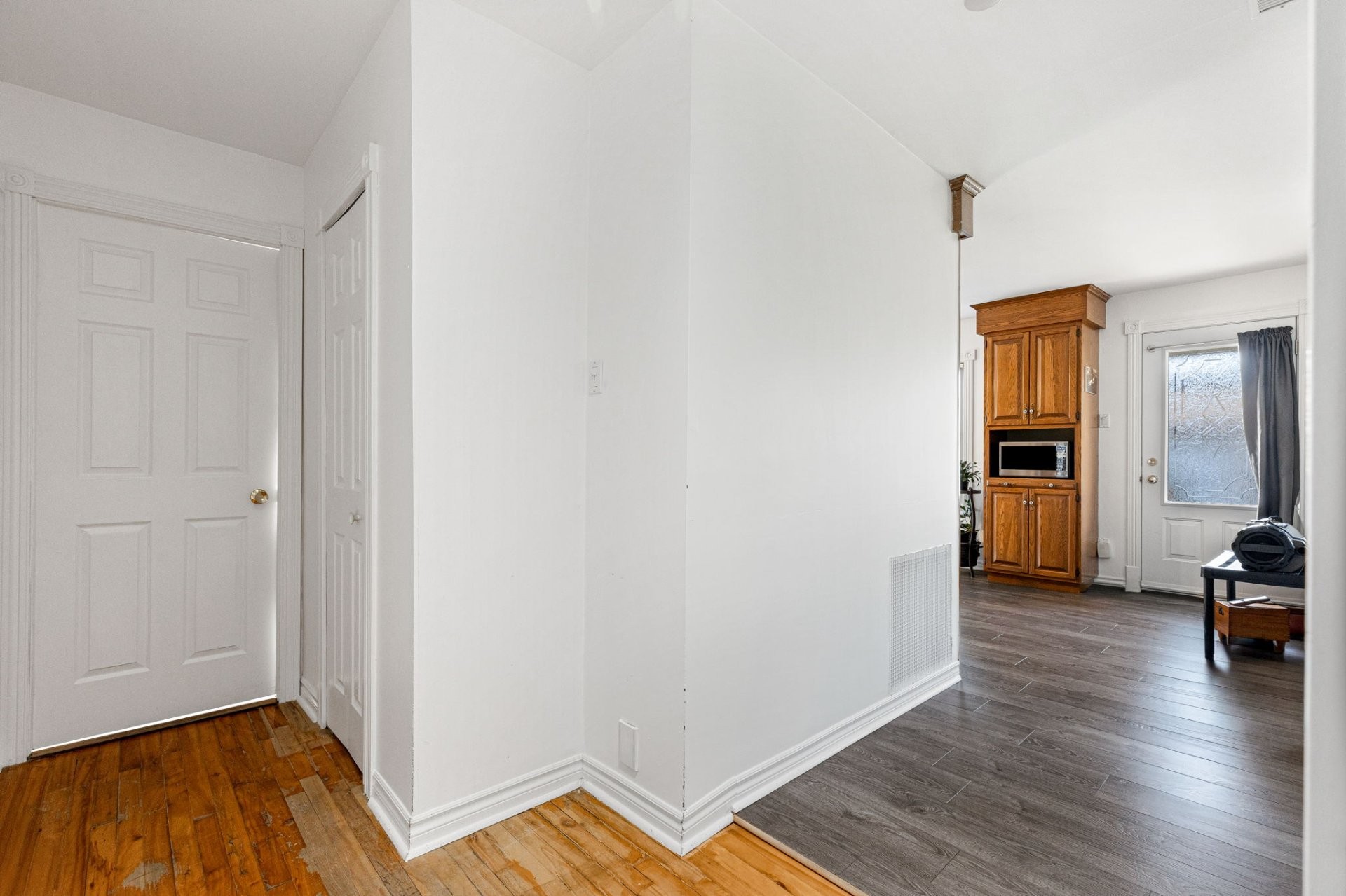 









175


Rue Viau

,
Contrecoeur,




QC
J0L1C0

