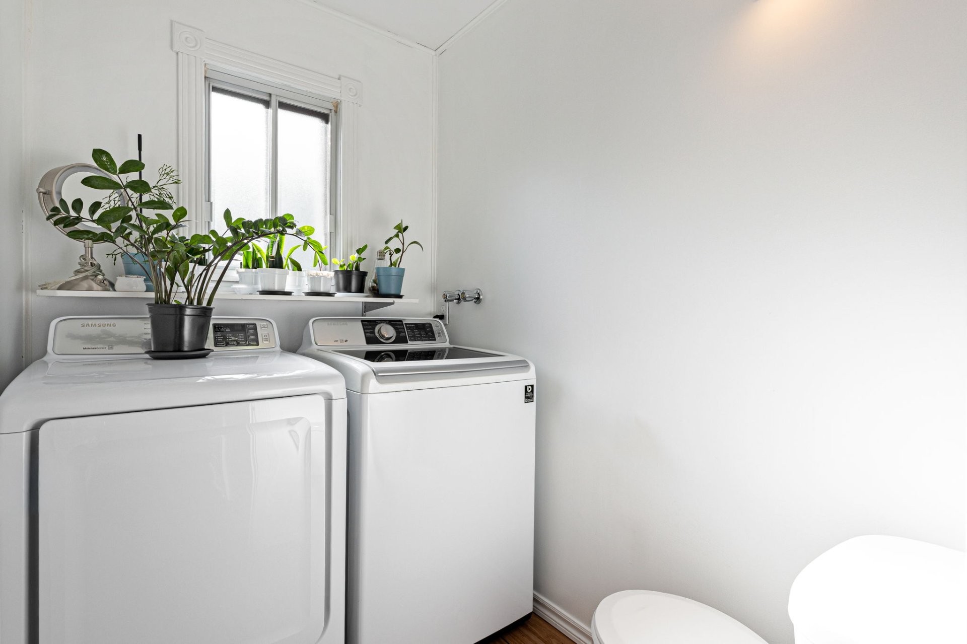 









175


Rue Viau

,
Contrecoeur,




QC
J0L1C0


