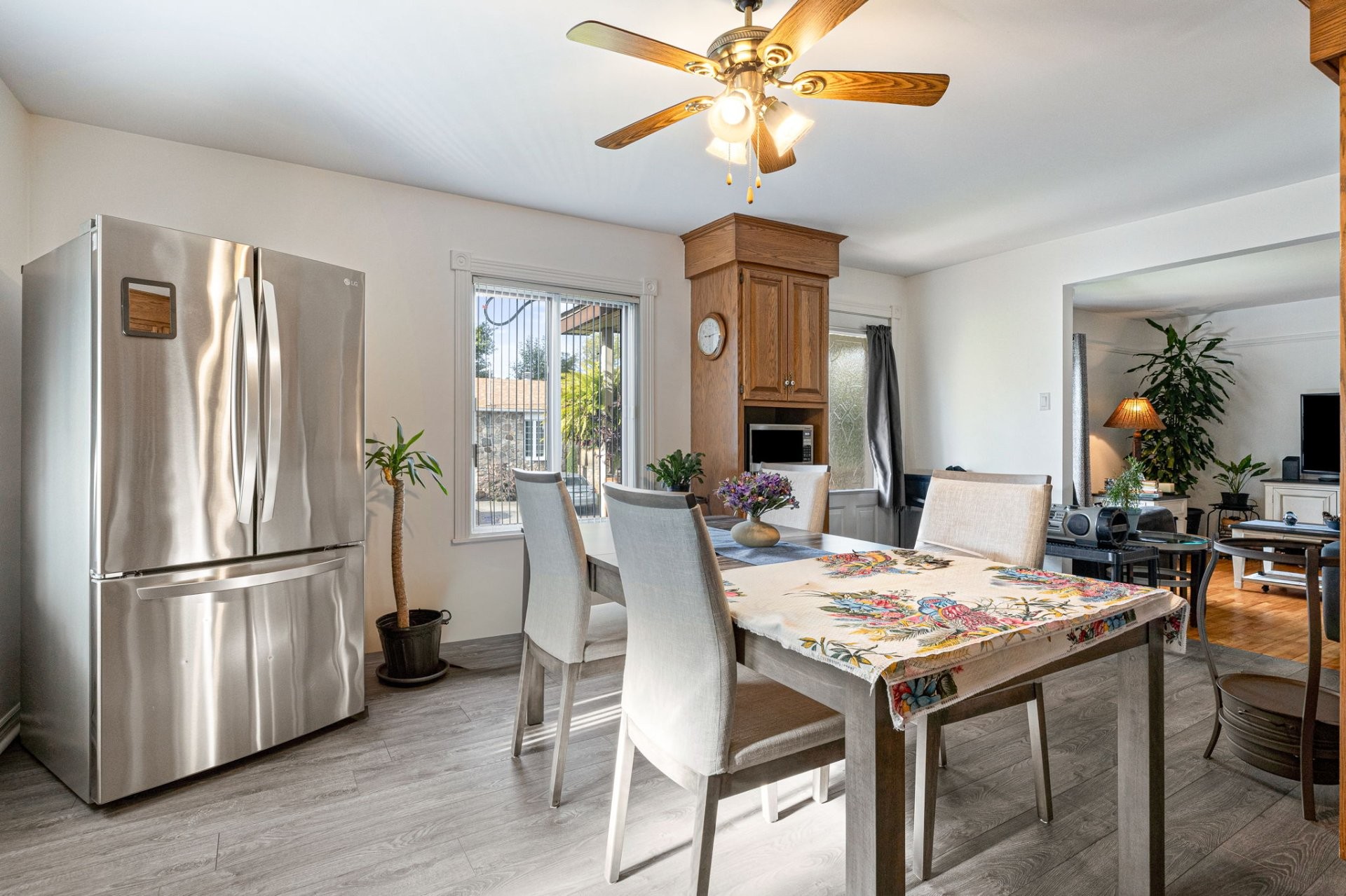 









175


Rue Viau

,
Contrecoeur,




QC
J0L1C0

