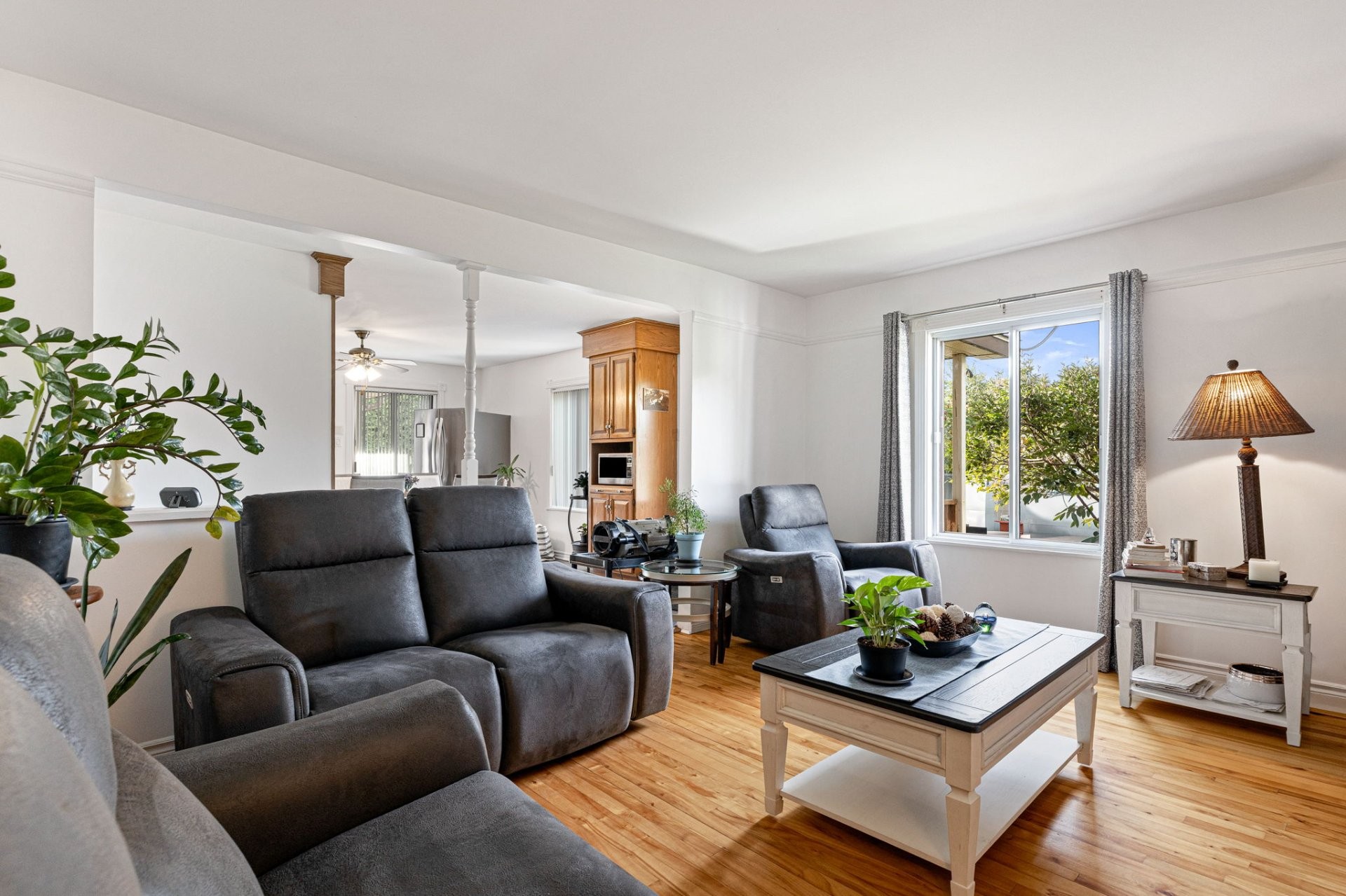 









175


Rue Viau

,
Contrecoeur,




QC
J0L1C0

