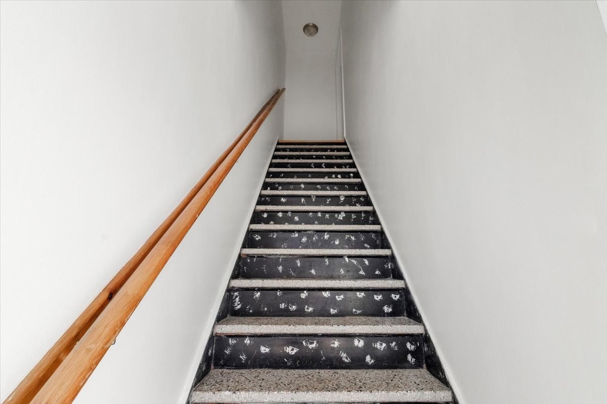 









661

 - 663


Av. Alepin

,
Montréal (LaSalle),




QC
H8P2E3

