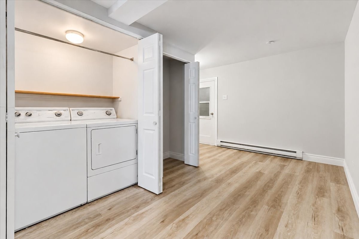 









661

 - 663


Av. Alepin

,
Montréal (LaSalle),




QC
H8P2E3

