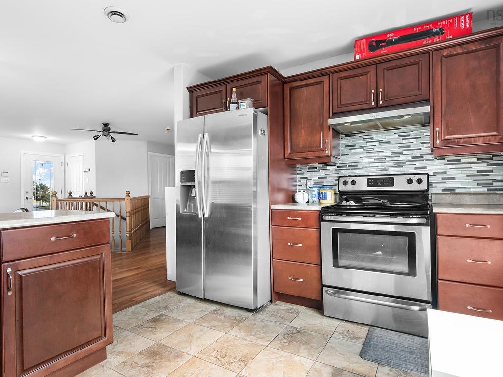 












4 Takouhie Court

,
Eastern Passage,




NS
B3G 0C6

