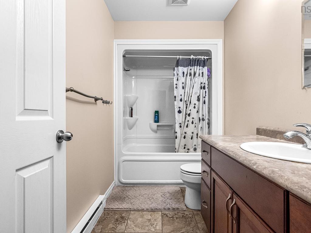 












4 Takouhie Court

,
Eastern Passage,




NS
B3G 0C6


