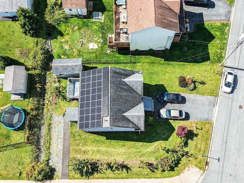 












4 Takouhie Court

,
Eastern Passage,




NS
B3G 0C6


