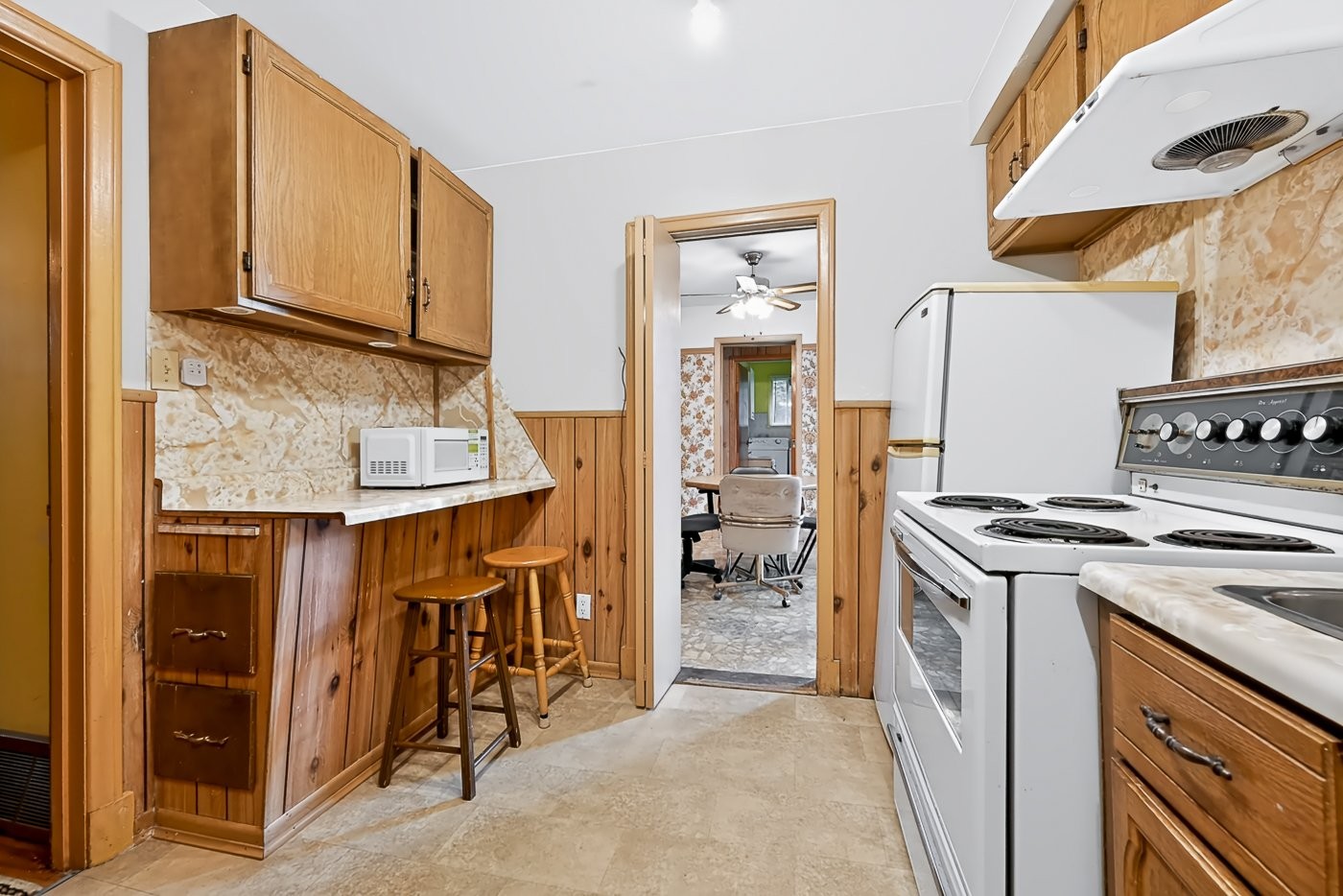









196


Rue Greenfield

,
Longueuil (Greenfield Park),




QC
J4V2J5

