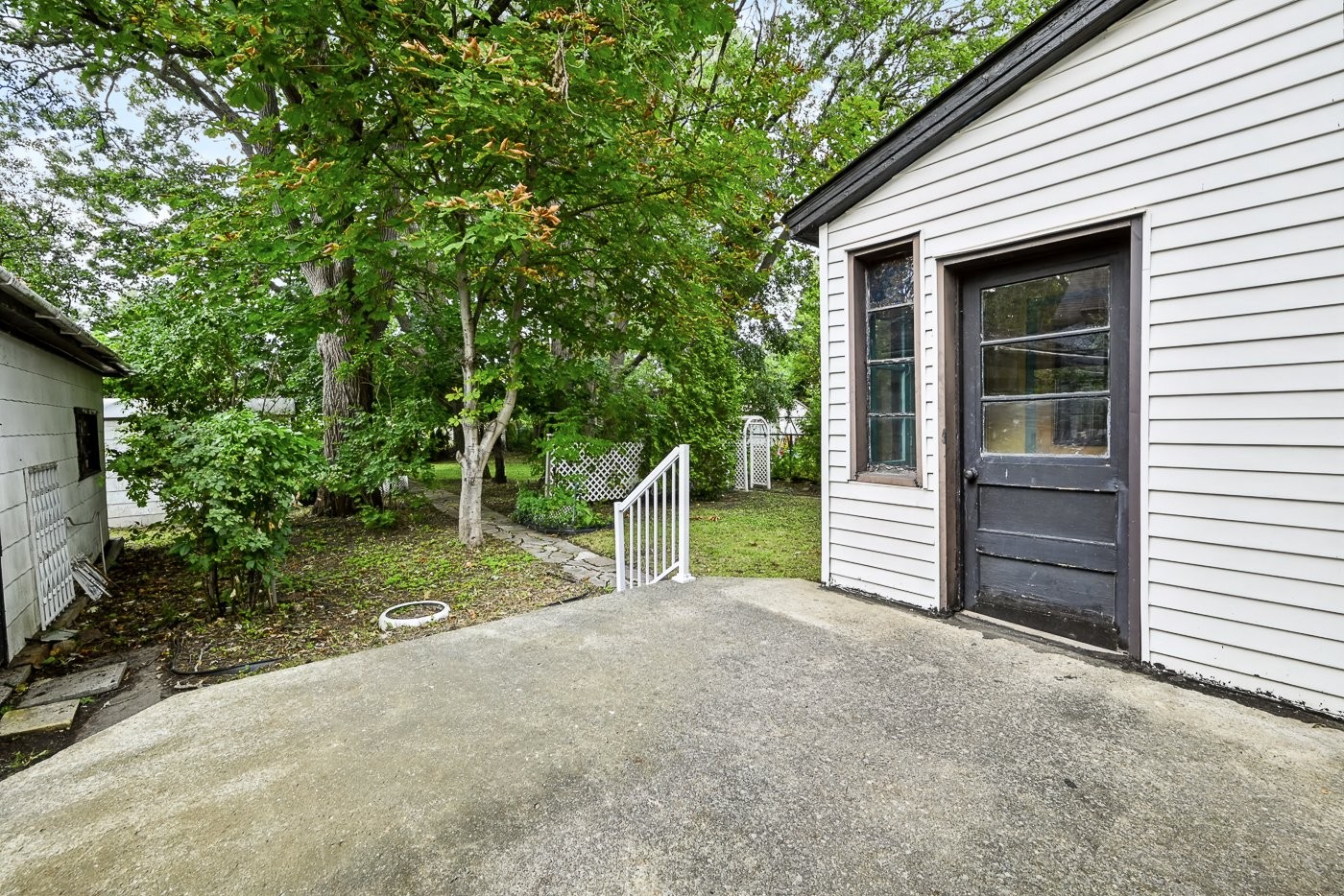 









196


Rue Greenfield

,
Longueuil (Greenfield Park),




QC
J4V2J5

