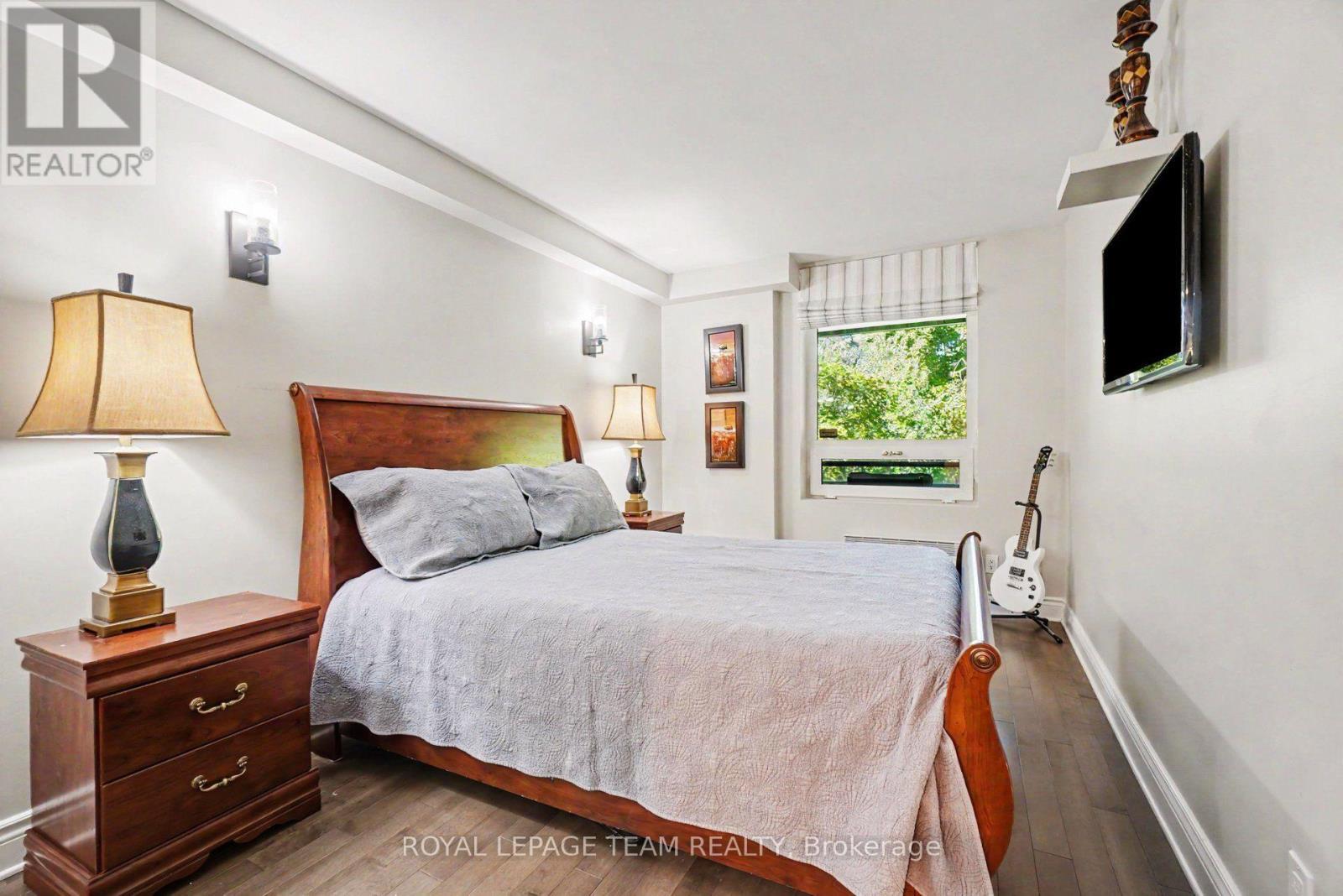 












A4 - 3099 CARLING AVENUE N

,
Ottawa,




Ontario
K2H5A6

