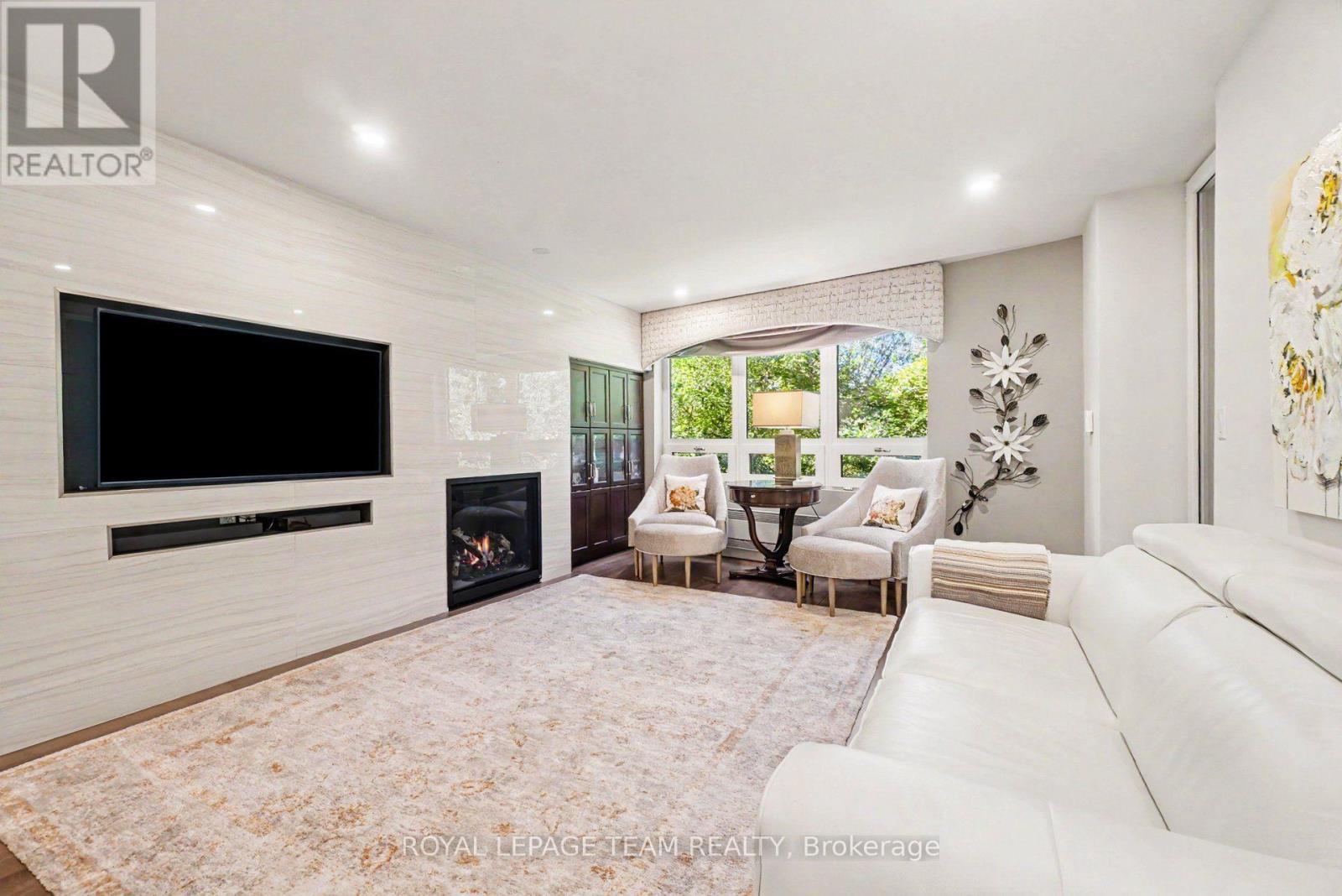 












A4 - 3099 CARLING AVENUE N

,
Ottawa,




Ontario
K2H5A6

