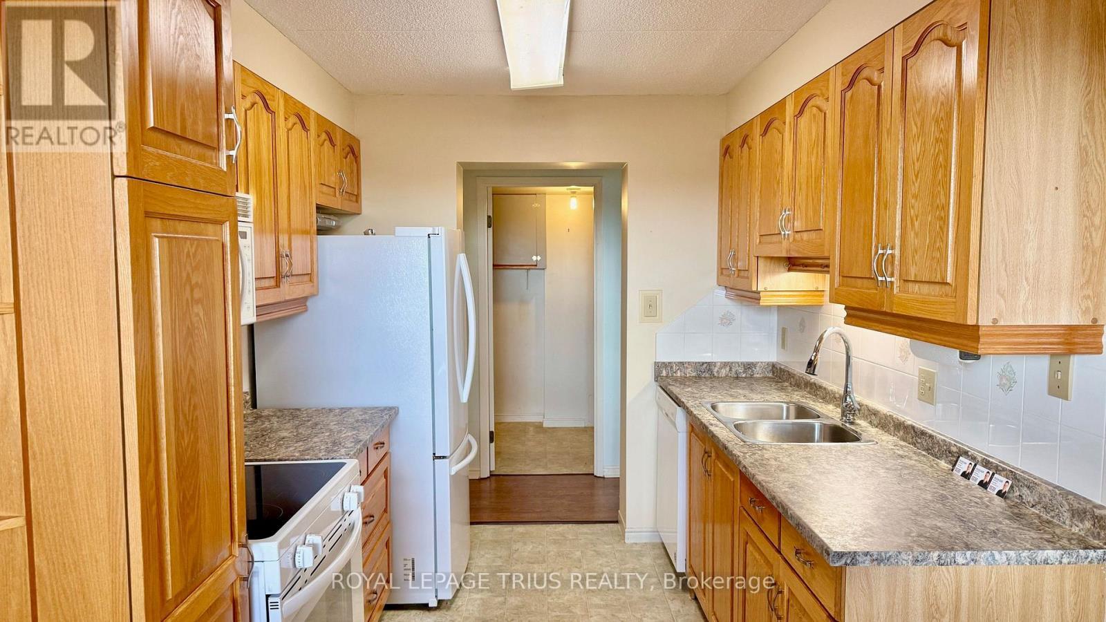 












604 - 5 MILL POND COURT

,
Norfolk (Simcoe),




Ontario
N3Y5J6

