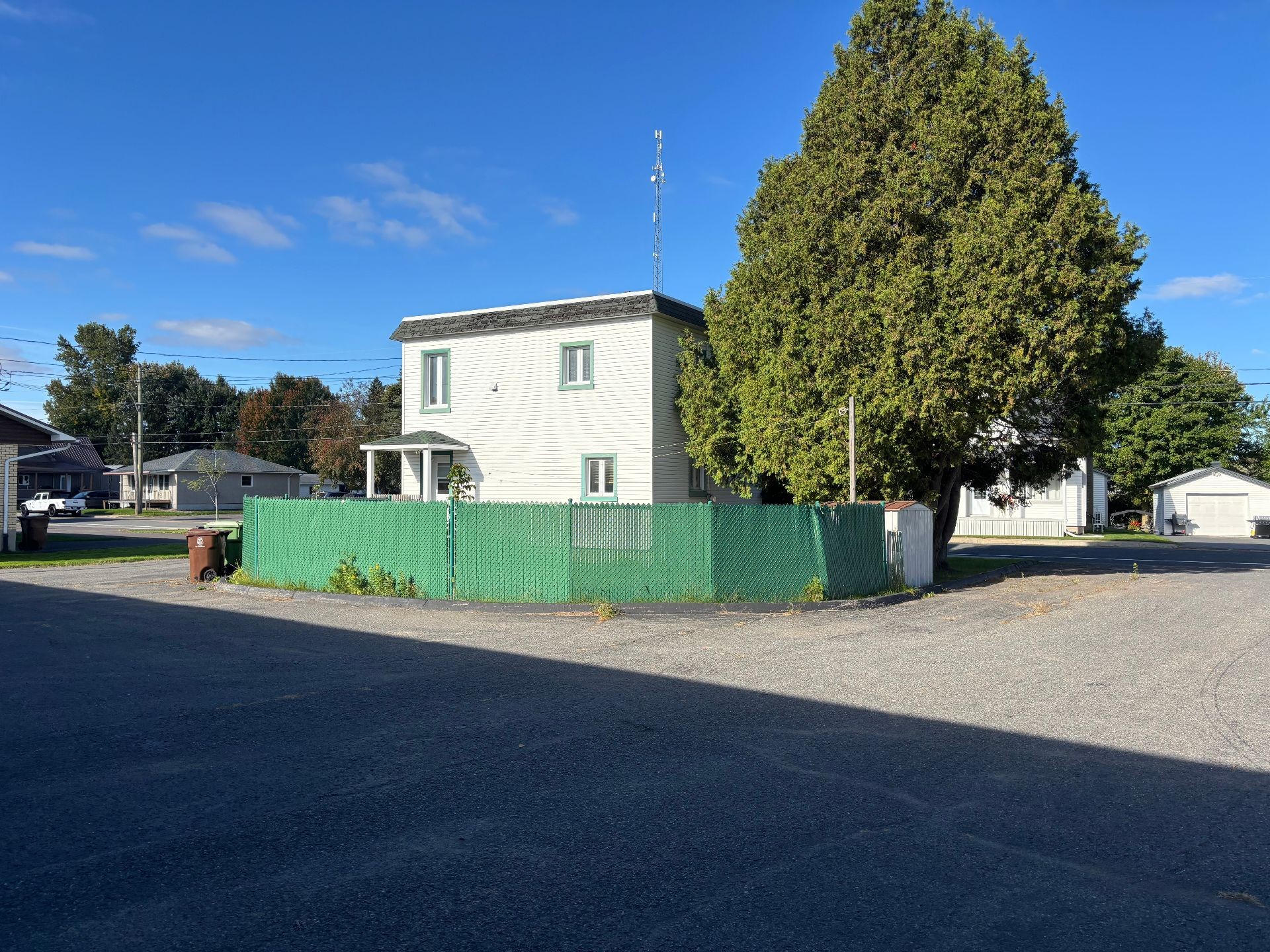 









497


Rg Sud

,
Sainte-Victoire-de-Sorel,




QC
J0G1T0

