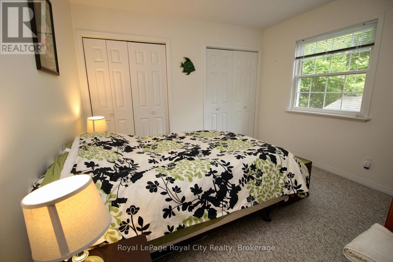 












8 BROCK STREET

,
Northern Bruce Peninsula,




Ontario
N0H2R0

