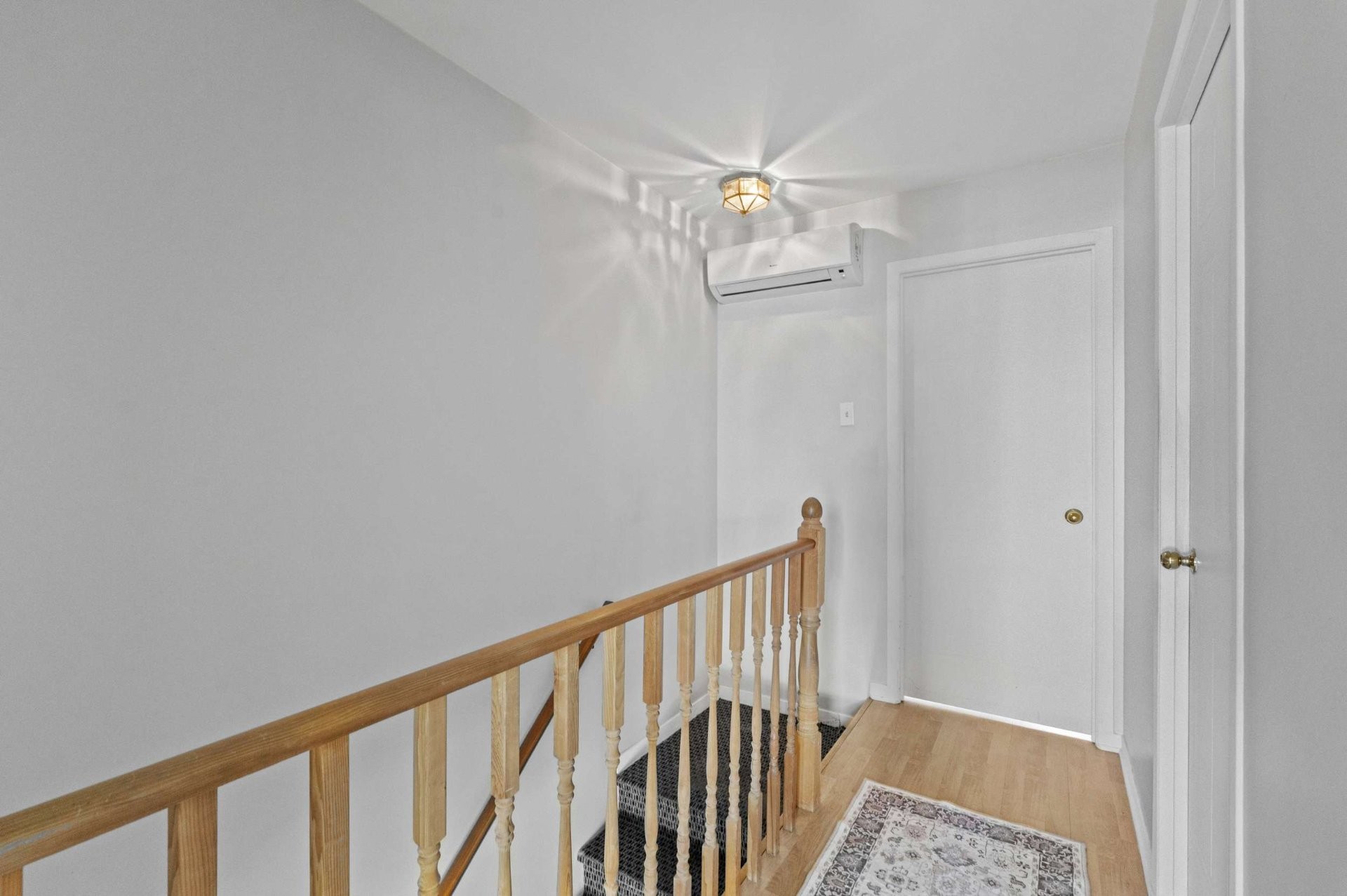 









130Z


Rue Leblanc

, B,
Repentigny (Repentigny),




QC
J6A8G2


