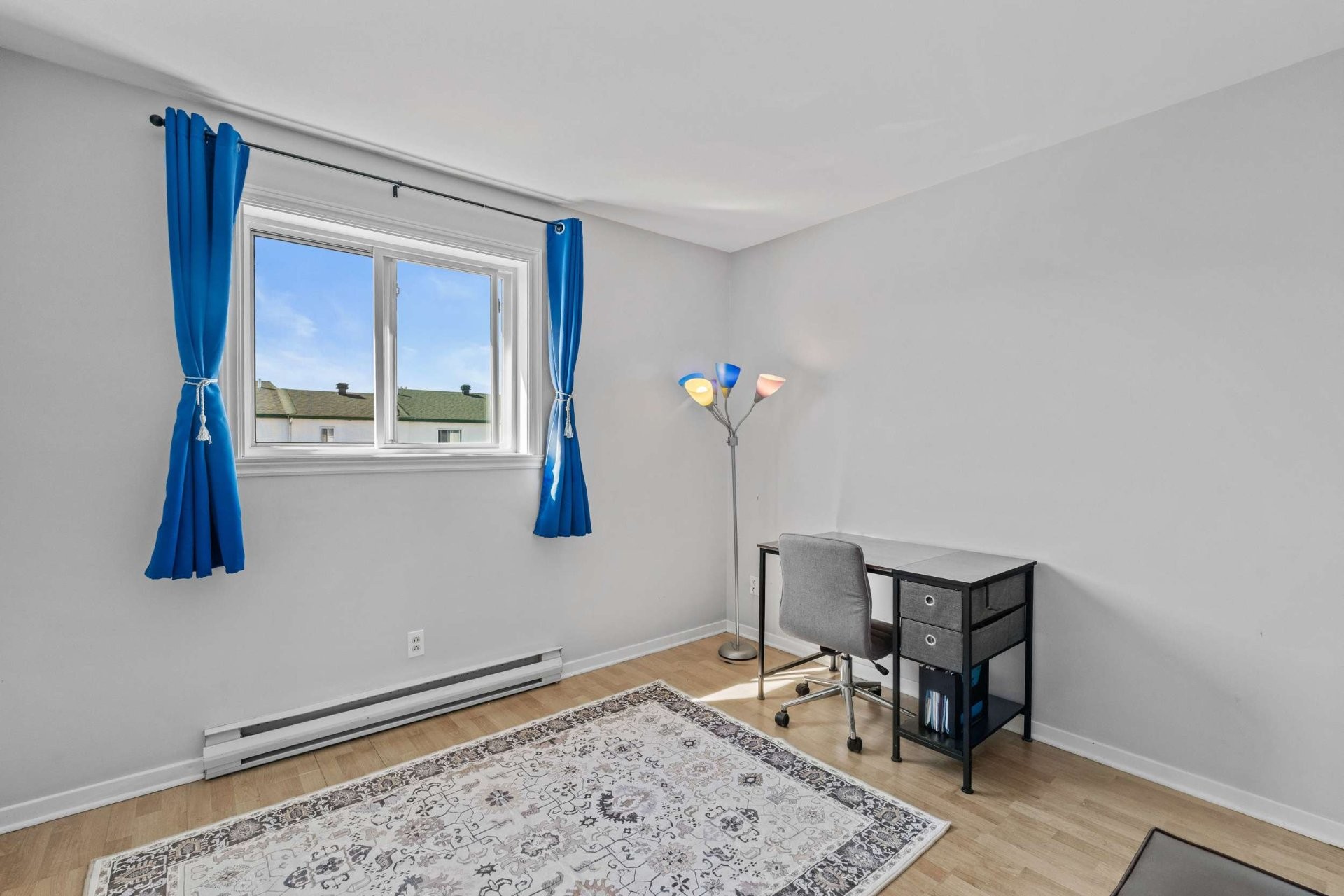 









130Z


Rue Leblanc

, B,
Repentigny (Repentigny),




QC
J6A8G2


