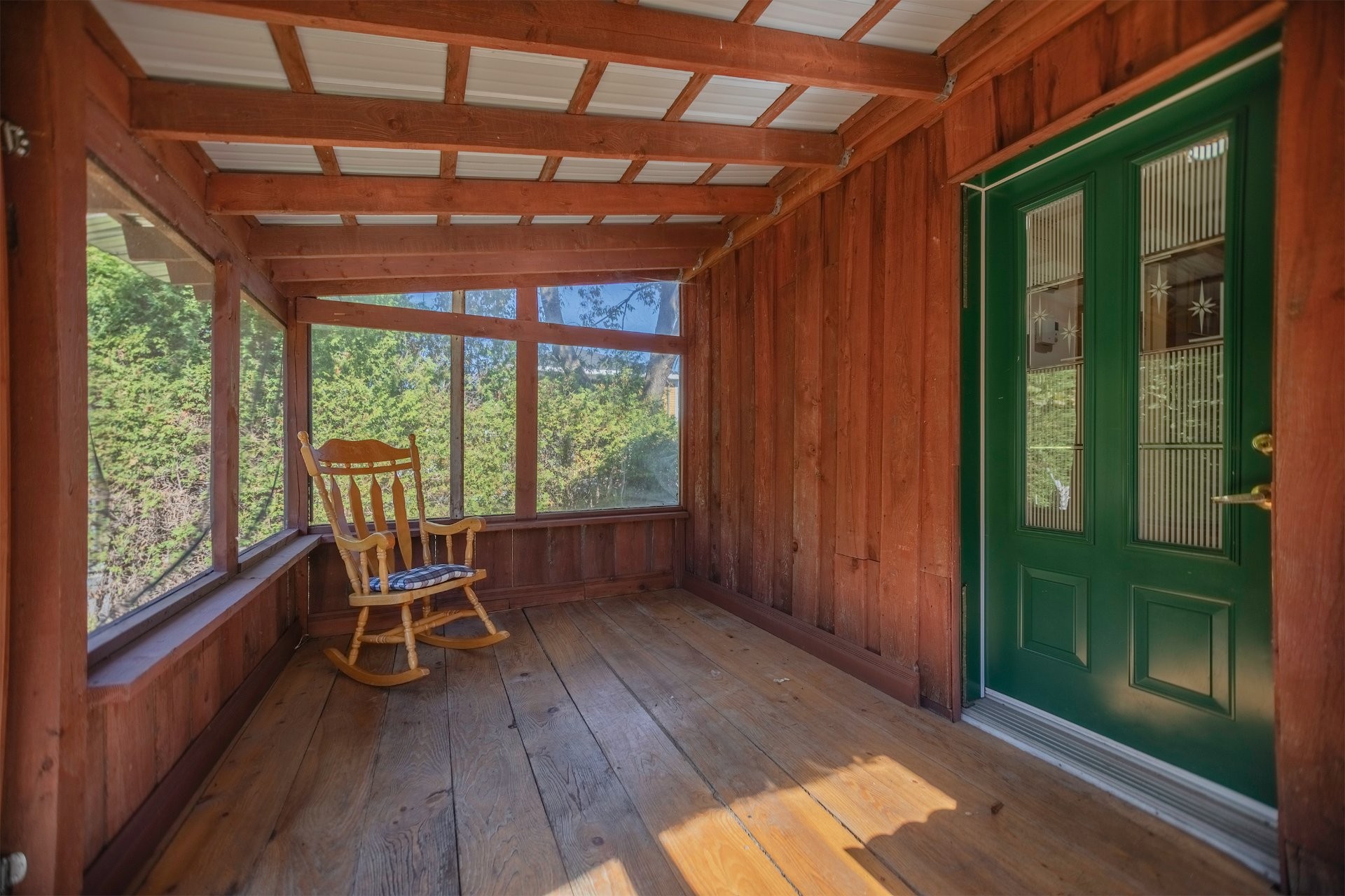 









5056


Rue Ste-Thérèse

,
Contrecoeur,




QC
J0L1C0

