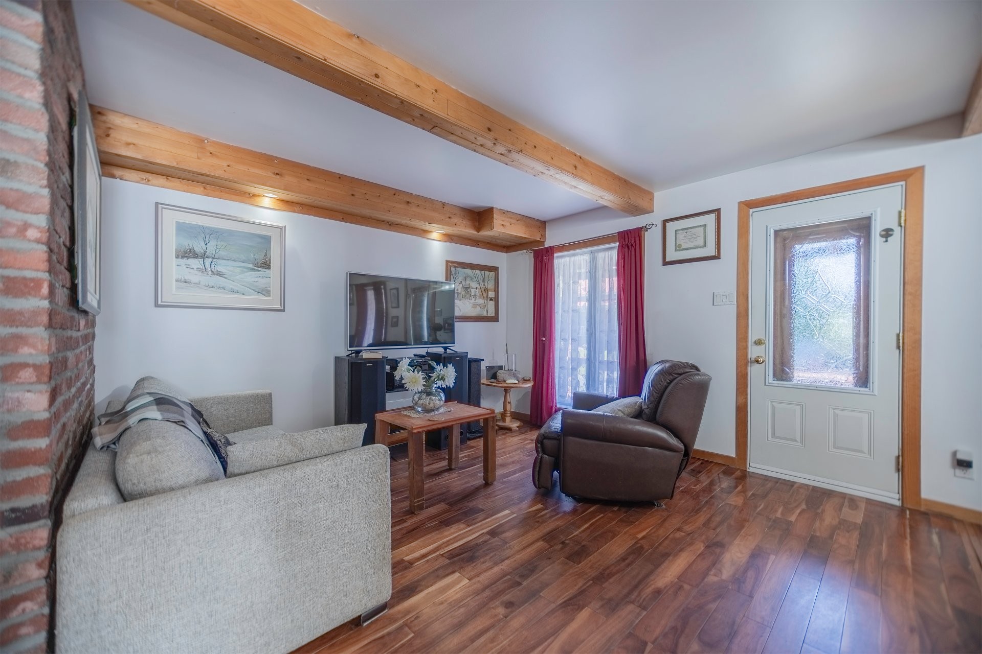 









5056


Rue Ste-Thérèse

,
Contrecoeur,




QC
J0L1C0


