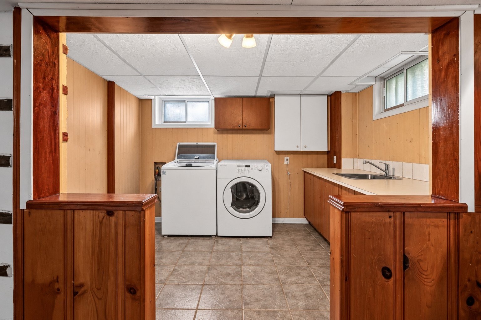 









833


Ch. du Clocher

,
Saint-Jean-sur-Richelieu,




QC
J2Y1A4

