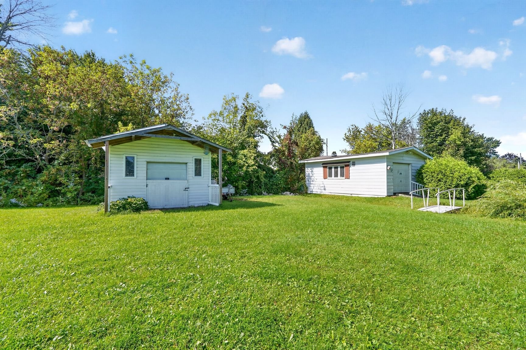 









833


Ch. du Clocher

,
Saint-Jean-sur-Richelieu,




QC
J2Y1A4

