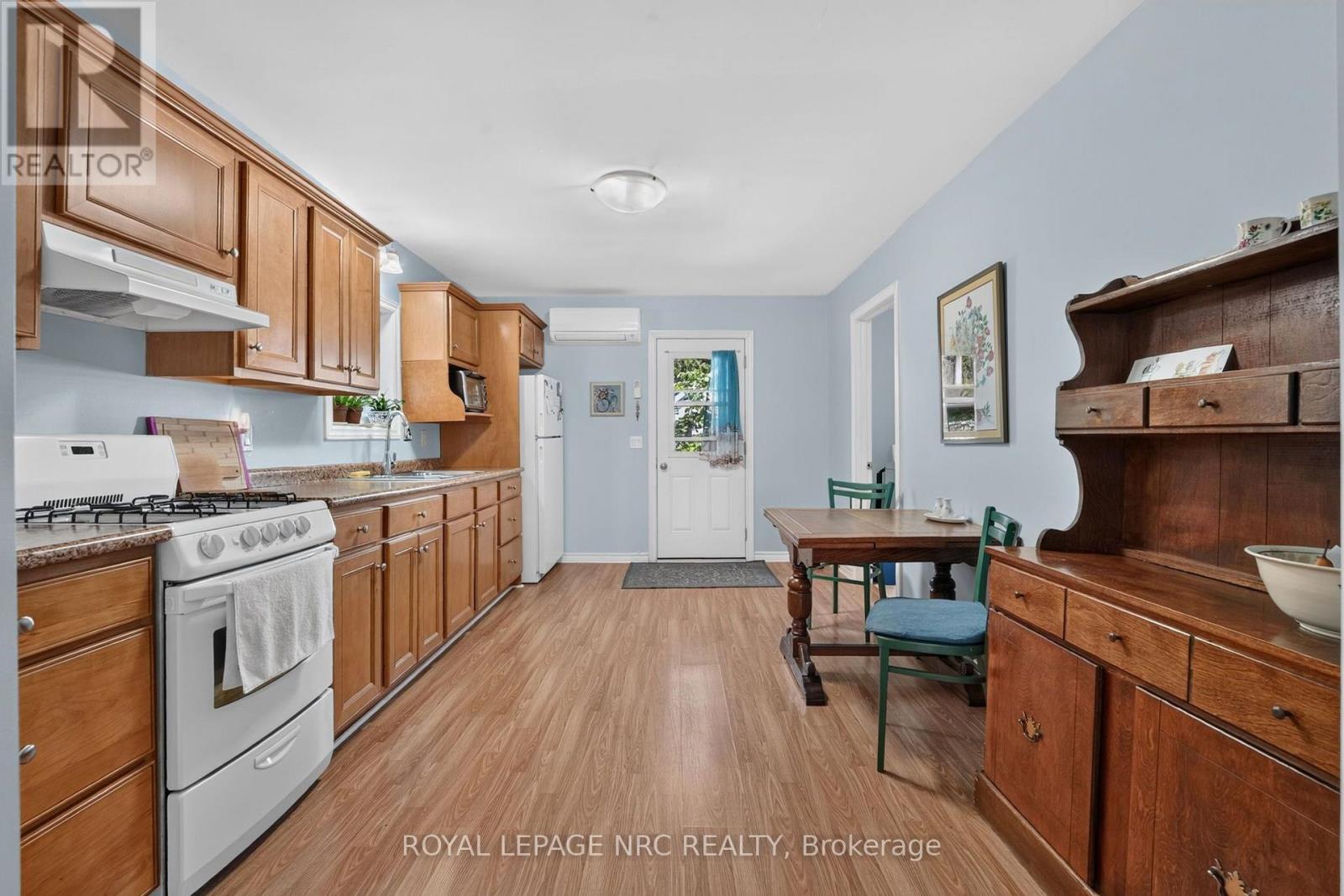 












3852 MATHEWSON AVENUE

,
Fort Erie (Crystal Beach),




Ontario
L0S1B0

