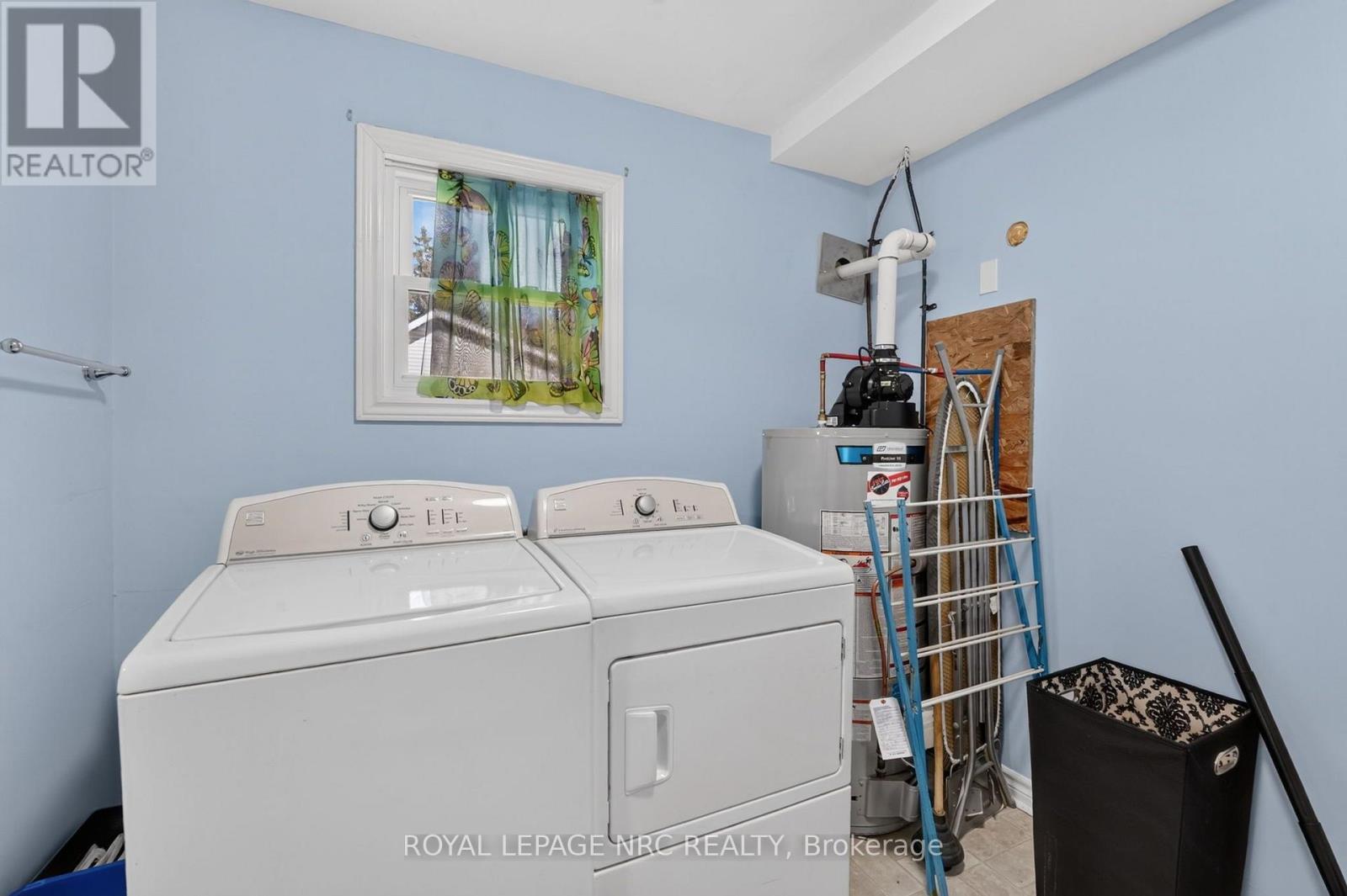 












3852 MATHEWSON AVENUE

,
Fort Erie (Crystal Beach),




Ontario
L0S1B0

