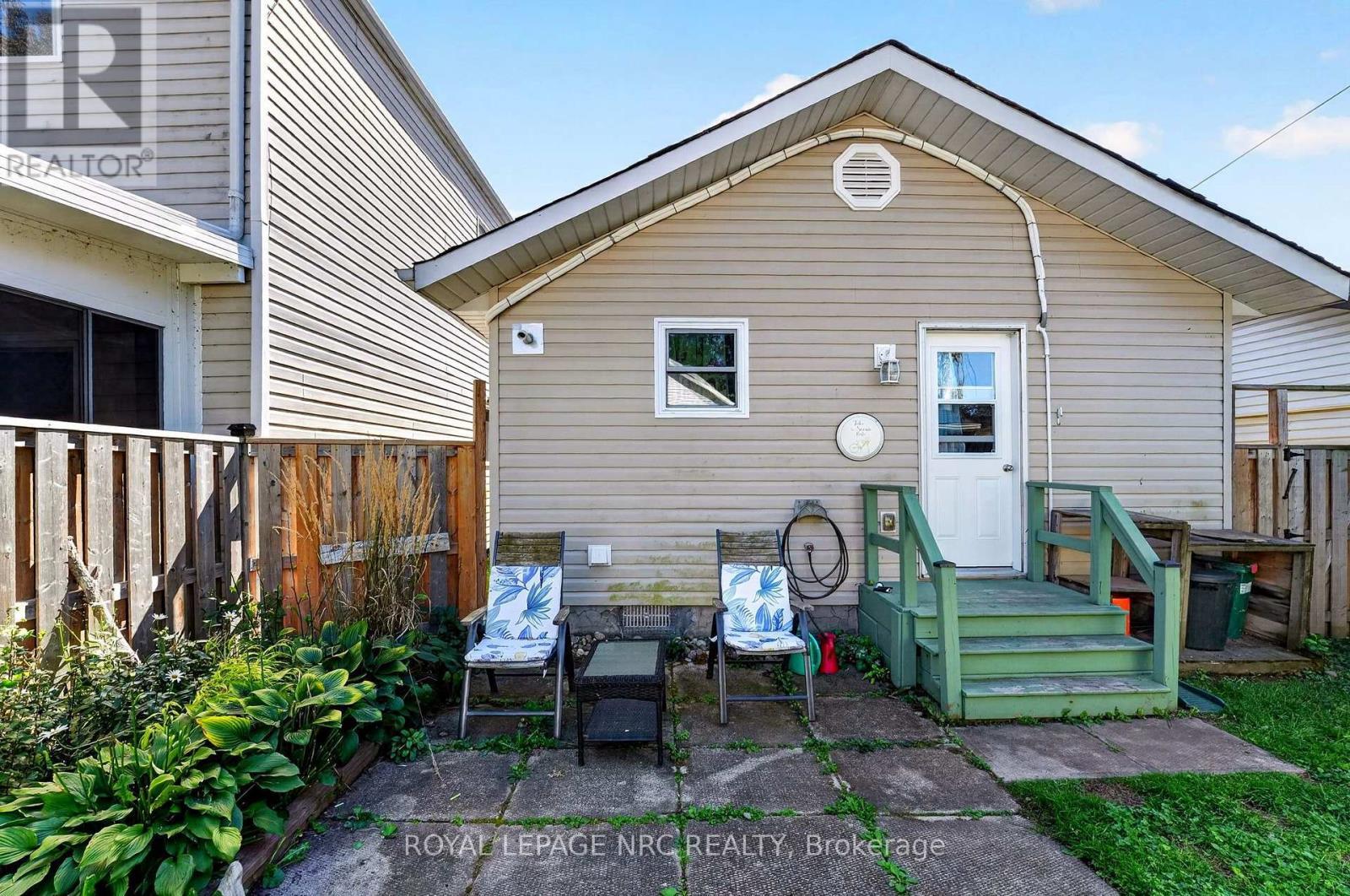 












3852 MATHEWSON AVENUE

,
Fort Erie (Crystal Beach),




Ontario
L0S1B0

