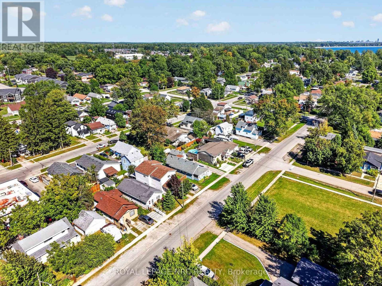 












3852 MATHEWSON AVENUE

,
Fort Erie (Crystal Beach),




Ontario
L0S1B0


