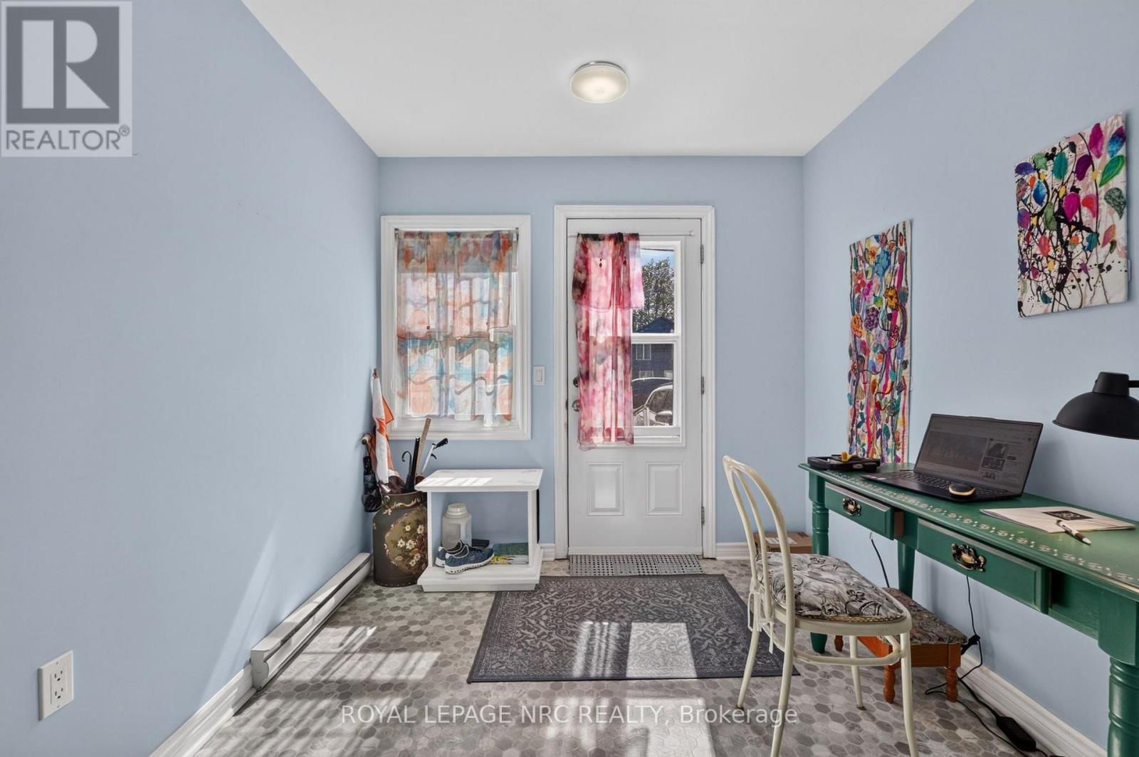 












3852 MATHEWSON AVENUE

,
Fort Erie (Crystal Beach),




Ontario
L0S1B0

