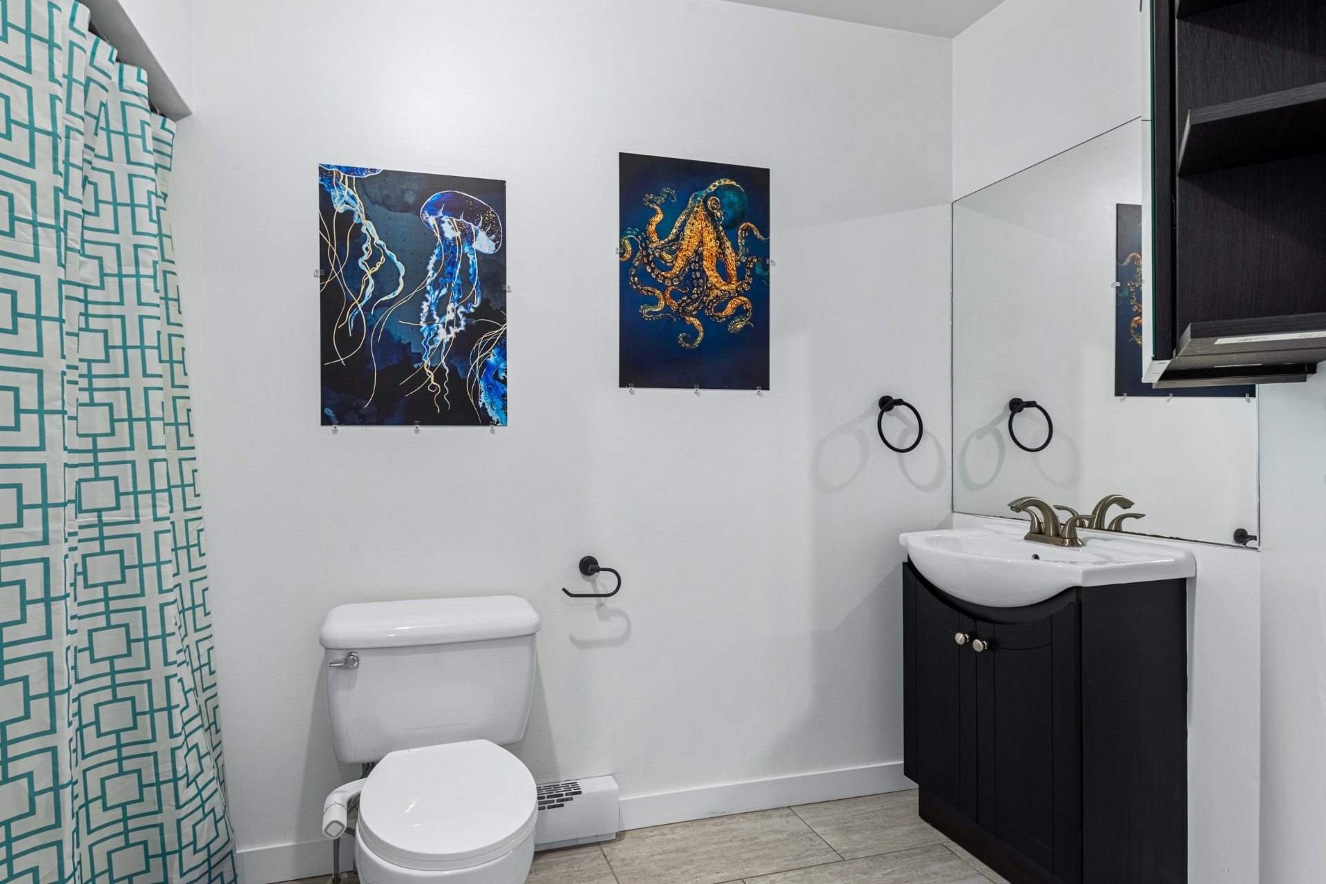 









518


Rue Bourguignon

,
Saint-Jean-sur-Richelieu,




QC
J3B8N6

