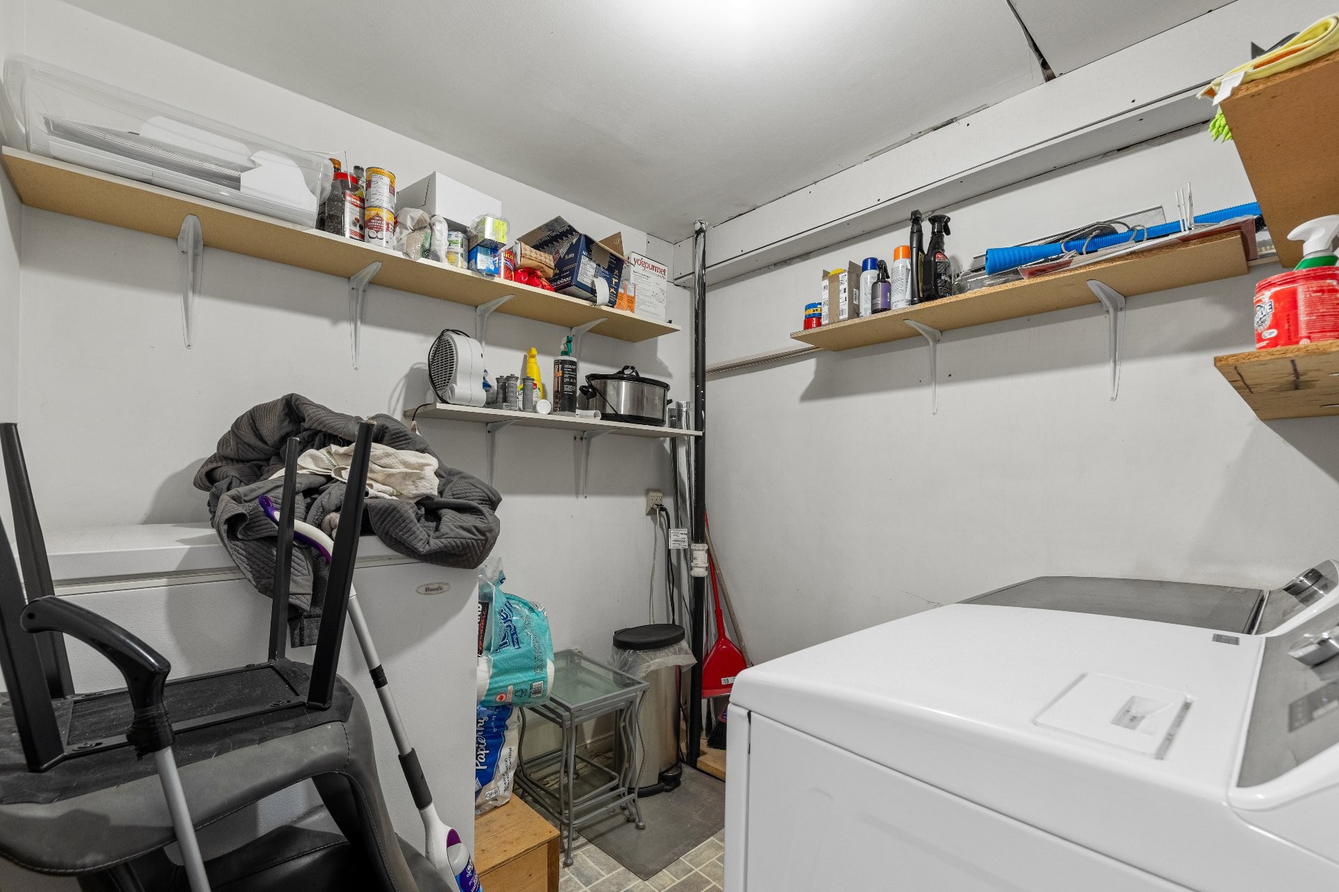 









518


Rue Bourguignon

,
Saint-Jean-sur-Richelieu,




QC
J3B8N6

