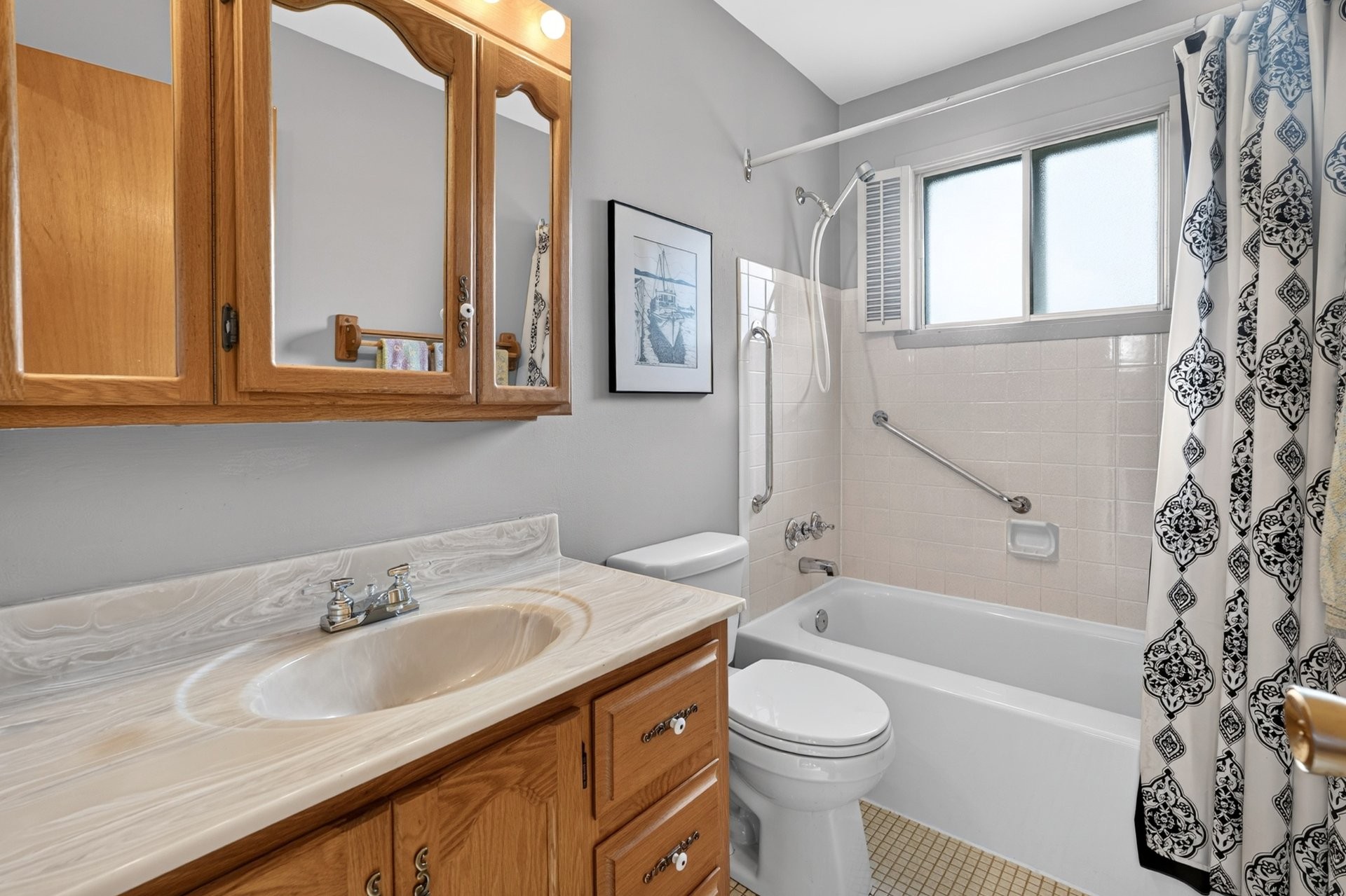 









559


Rue Gaspé

,
Longueuil (Greenfield Park),




QC
J4V1H6

