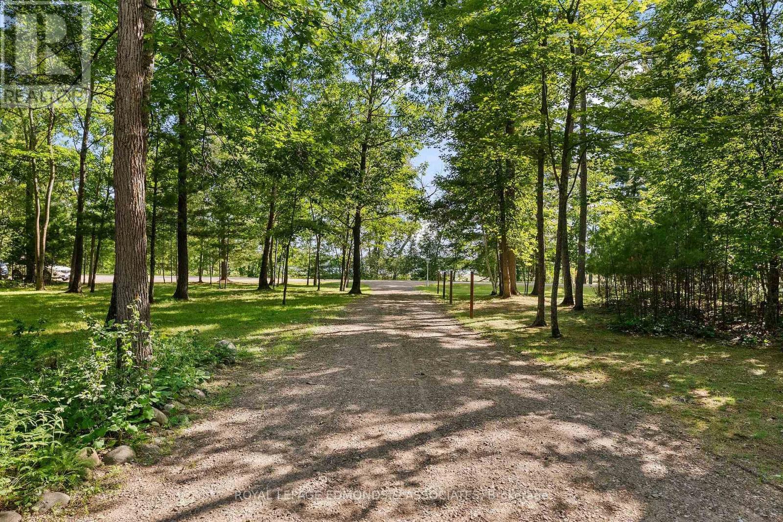 












117 BLUE DANUBE WAY

,
Laurentian Valley,




Ontario
K8A6W2

