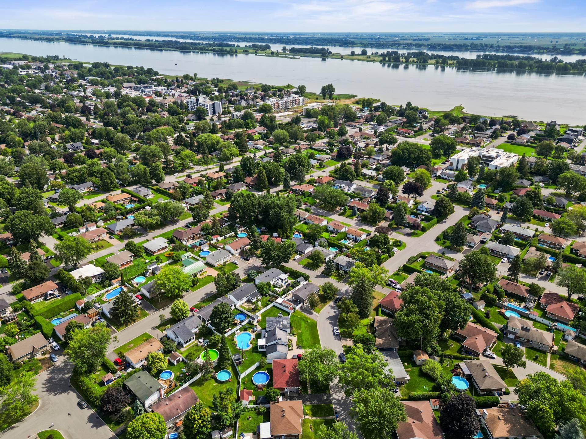 









64


Rue de Lorraine

,
Repentigny (Repentigny),




QC
J6A5B5

