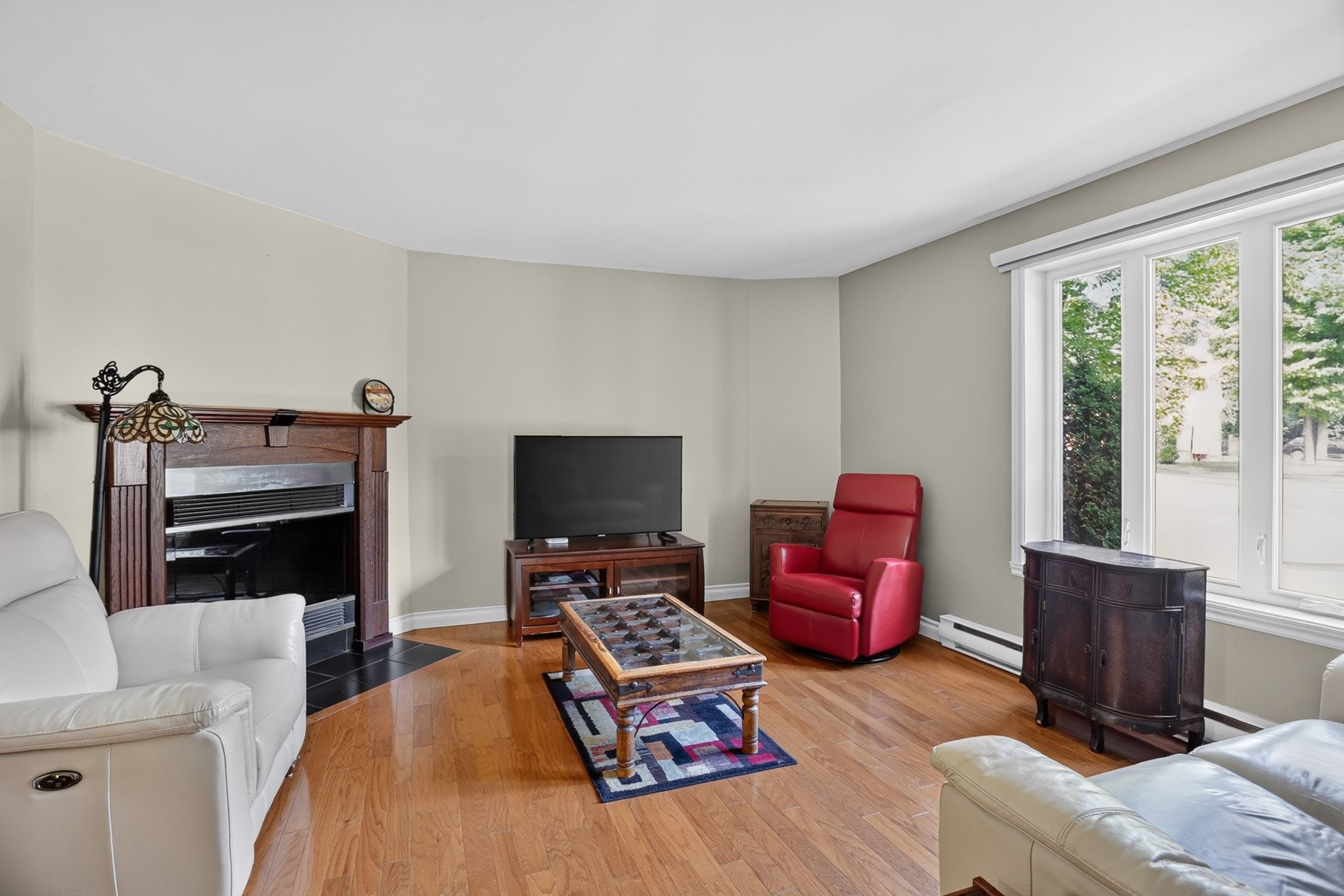 









5625


Rue Donais

,
Trois-Rivières,




QC
G8Y6Y4

