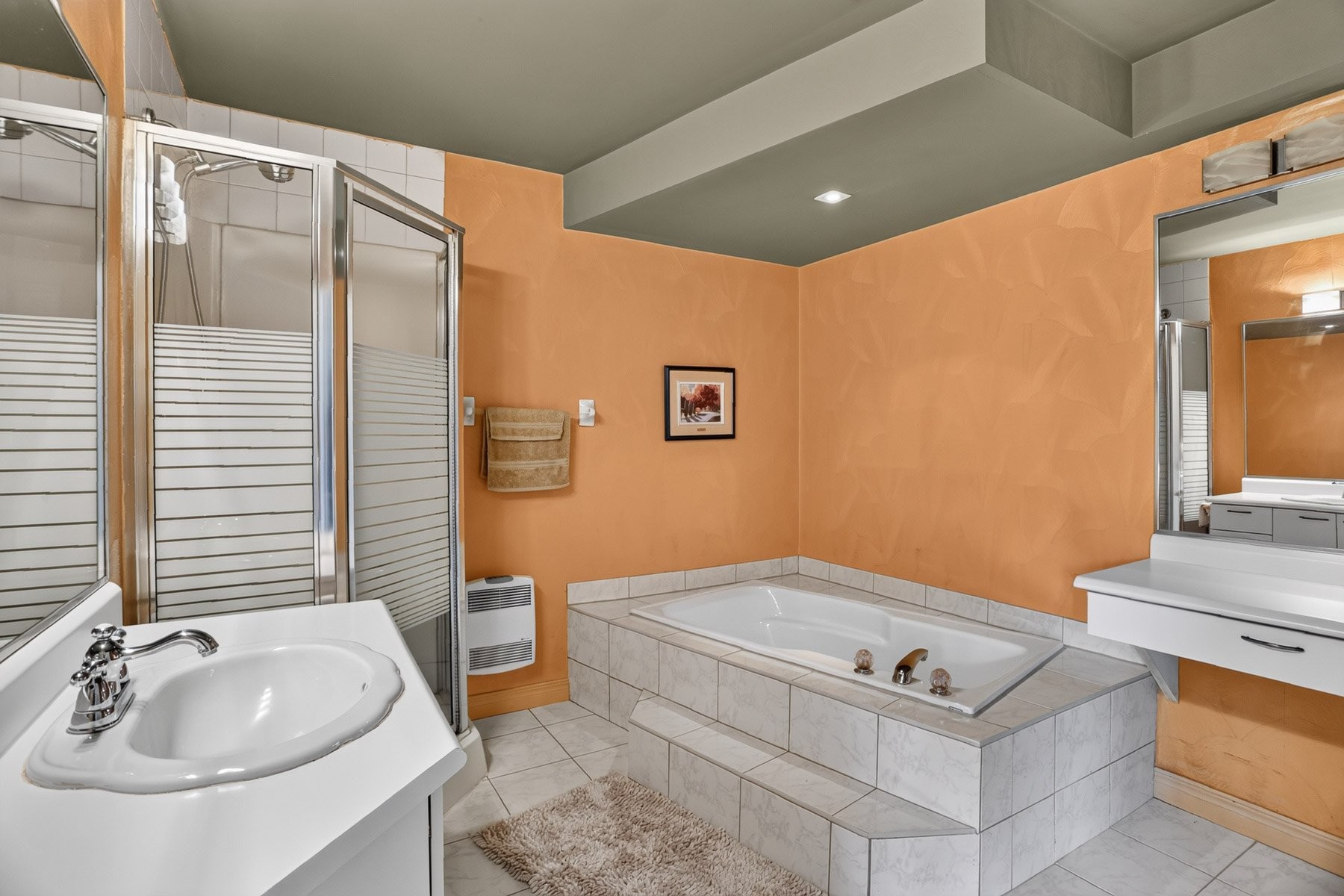 









5625


Rue Donais

,
Trois-Rivières,




QC
G8Y6Y4

