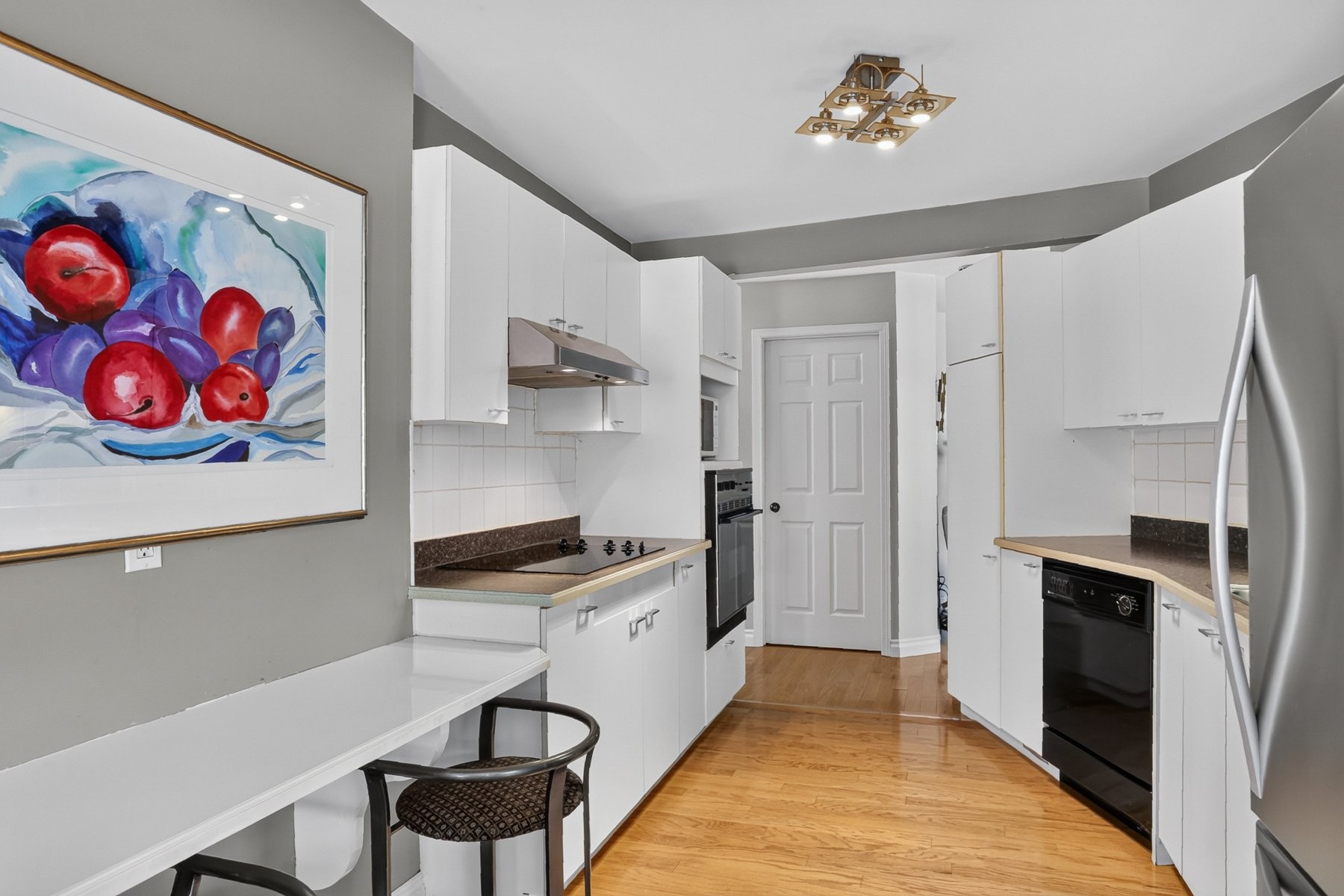 









5625


Rue Donais

,
Trois-Rivières,




QC
G8Y6Y4

