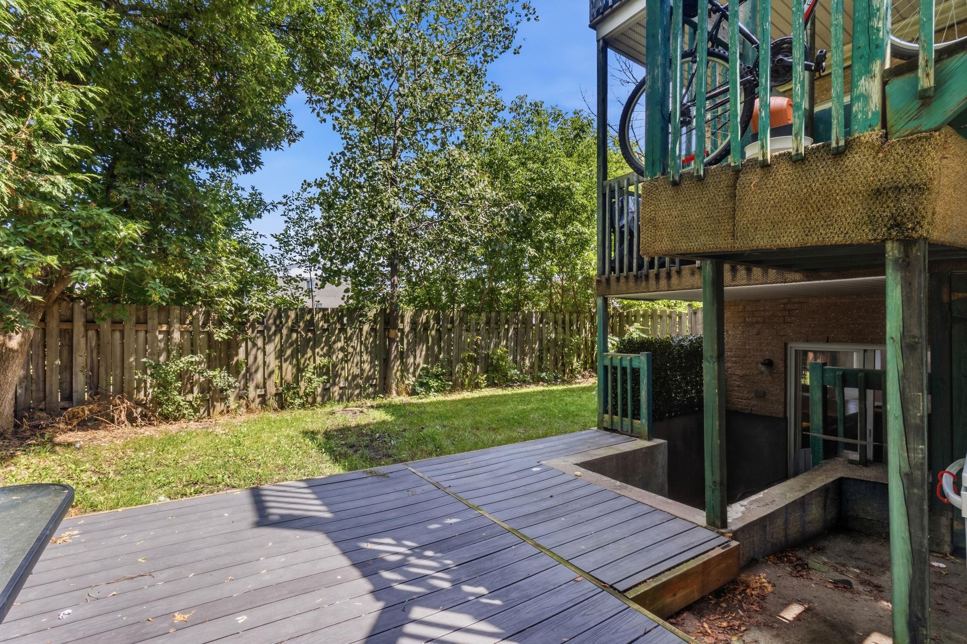 









5959


Av. Auteuil

,
Brossard,




QC
J4Z1N1

