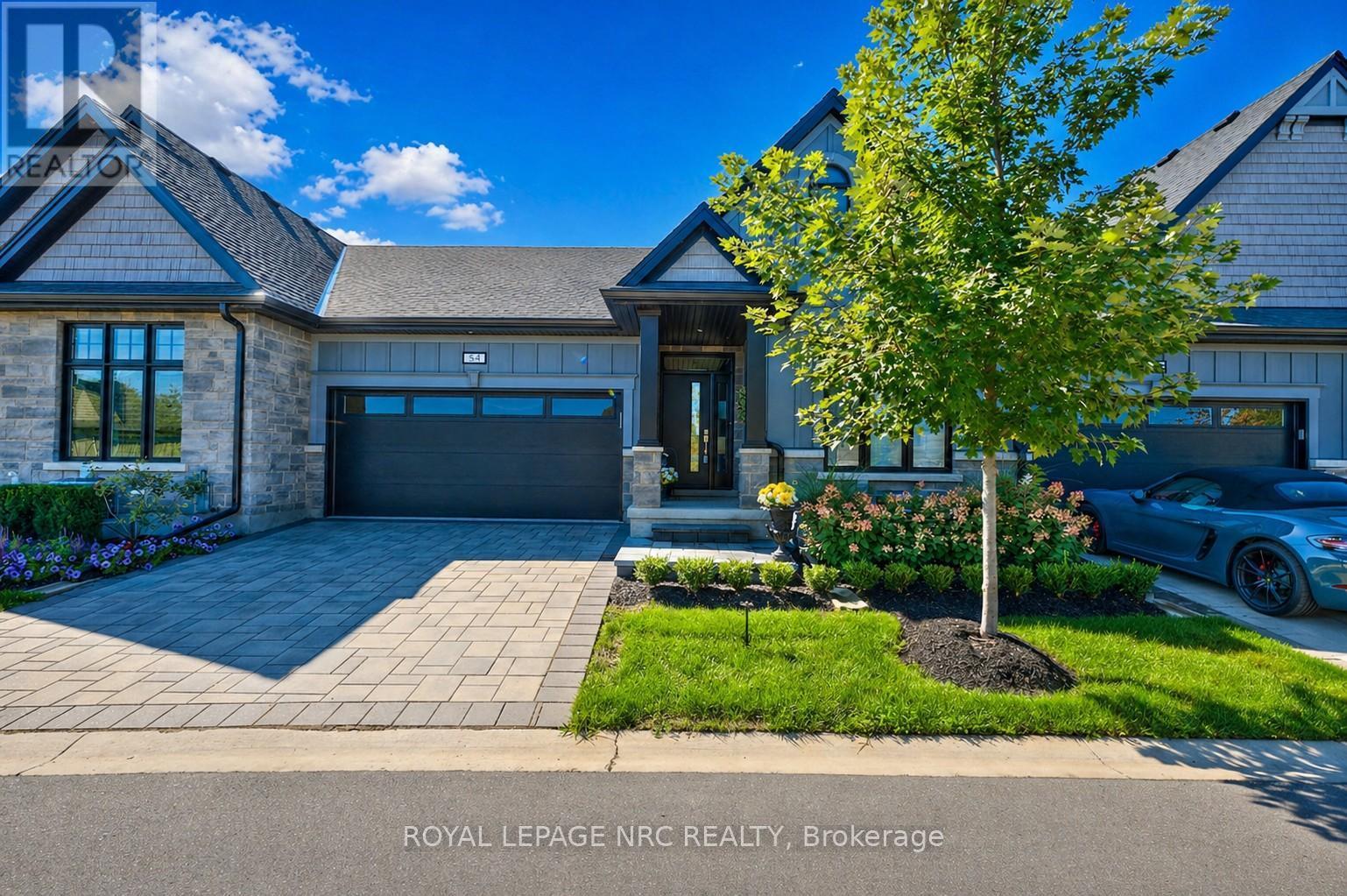 












54 - 154 PORT ROBINSON ROAD

,
Pelham (Fonthill),




Ontario
L0S1E6

