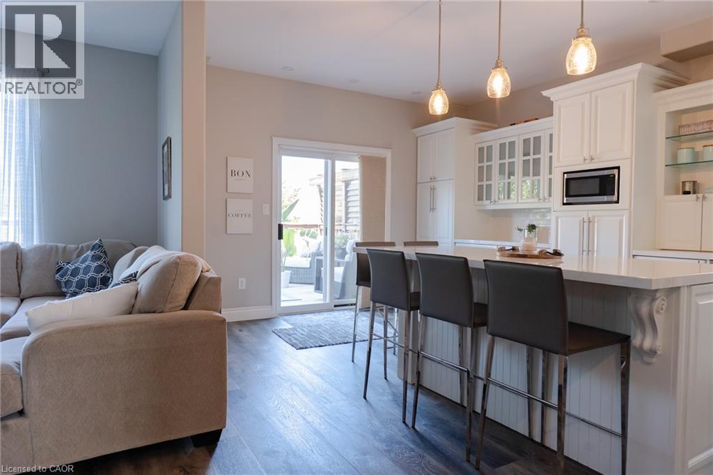 












4303 AREJAY Avenue

,
Beamsville,




Ontario
L3J0P8

