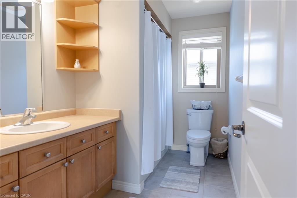 












4303 AREJAY Avenue

,
Beamsville,




Ontario
L3J0P8

