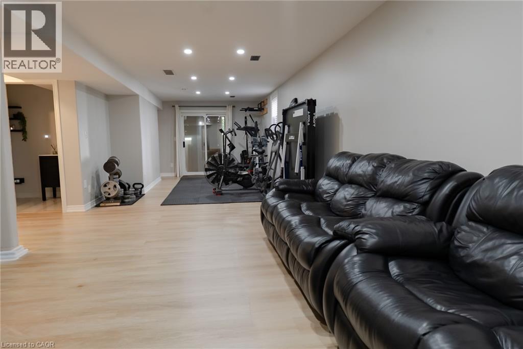 












4303 AREJAY Avenue

,
Beamsville,




Ontario
L3J0P8


